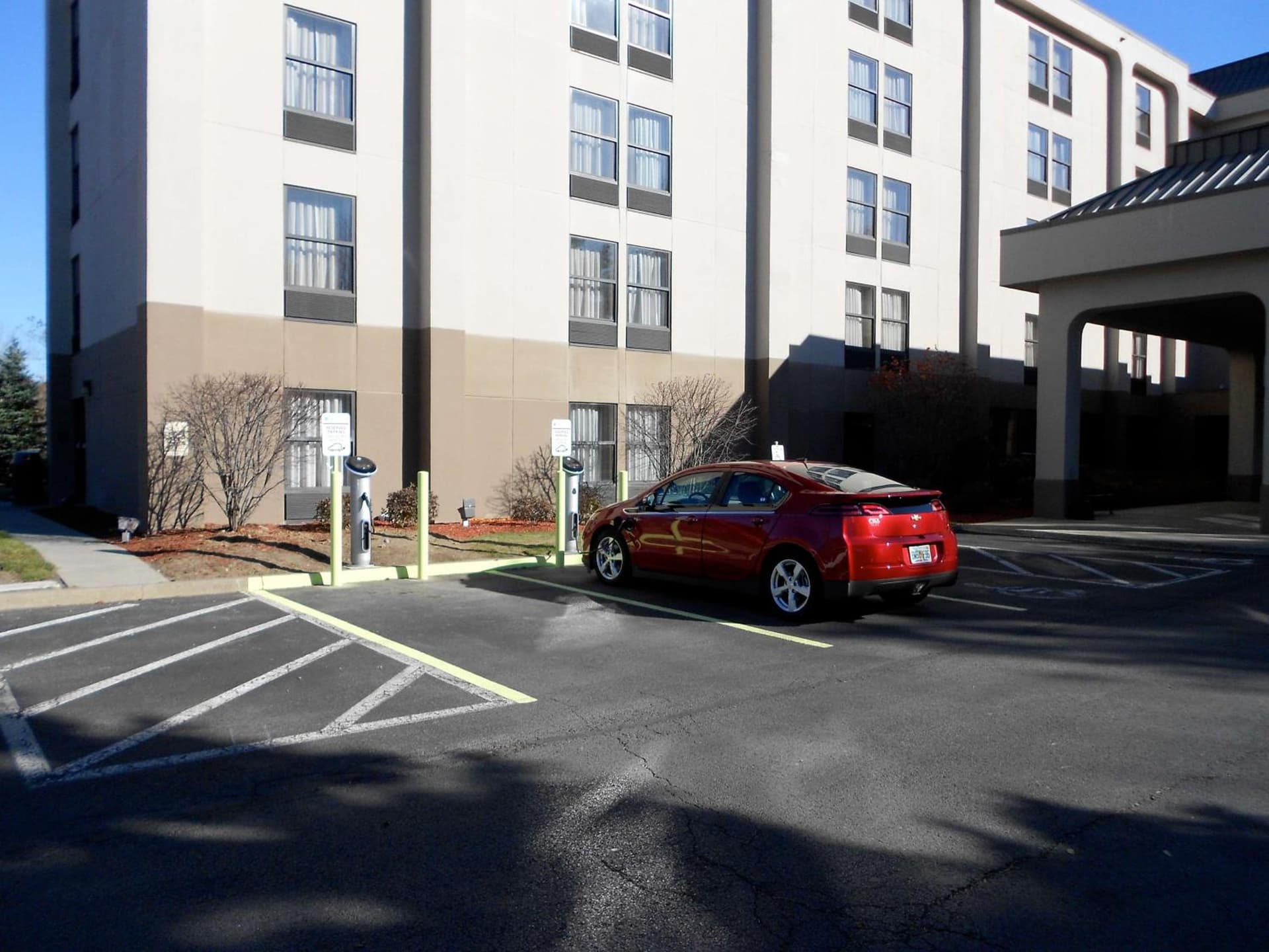 Hampton Inn Albany-Wolf Road gallery photo in Albany, NY — image 35
