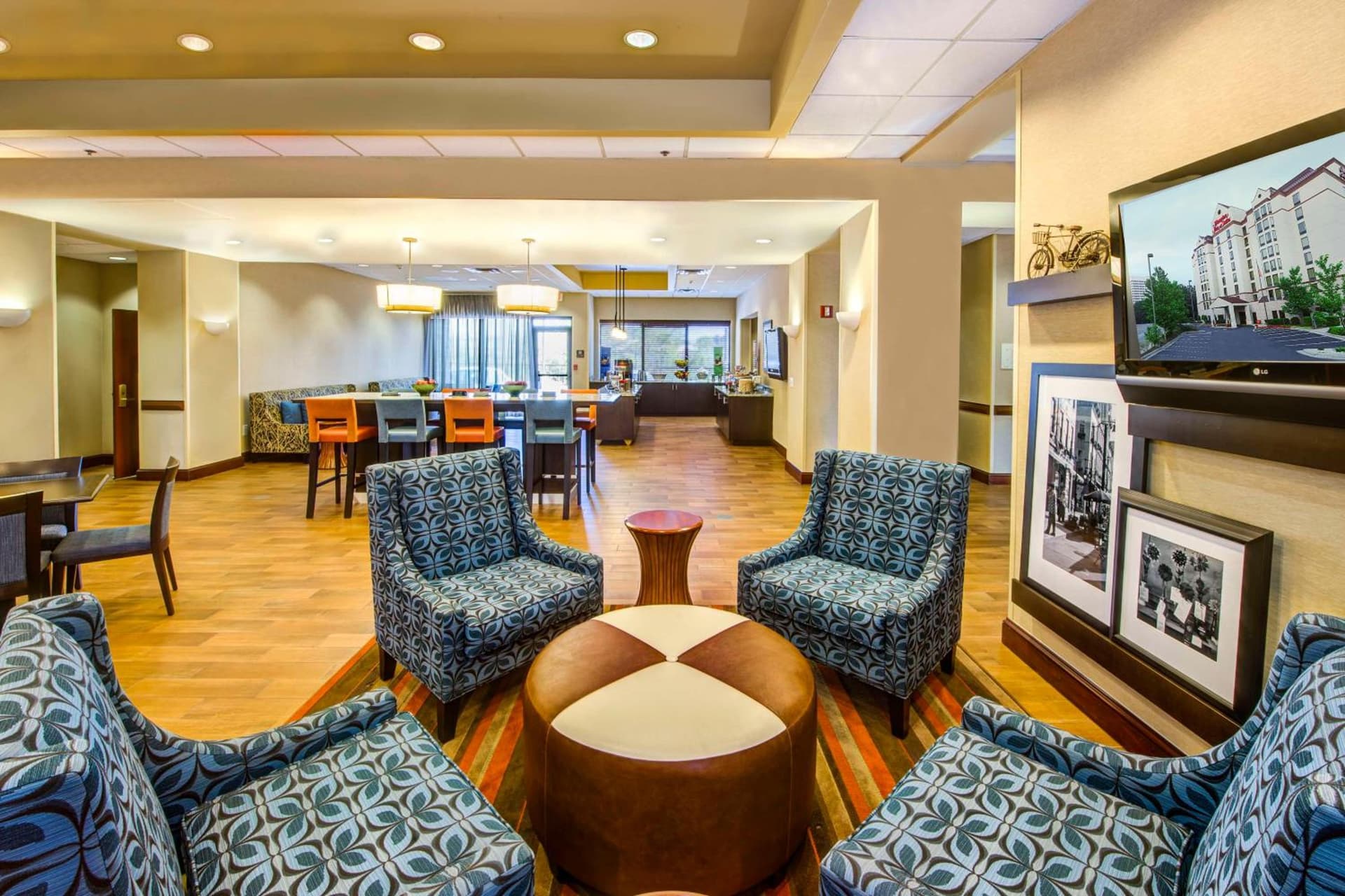 Hampton Inn & Suites Atlanta-Galleria gallery photo in Atlanta, GA — image 19