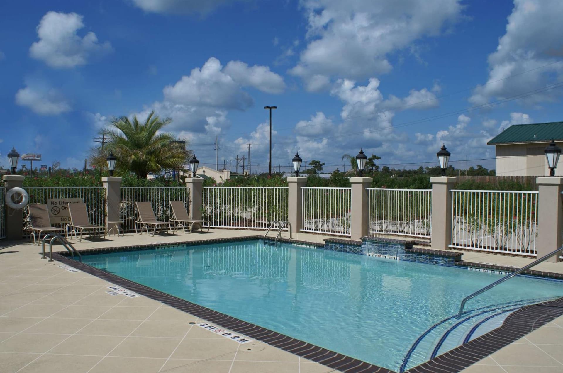 Hampton Inn Orange gallery photo in Orange, TX — image 4