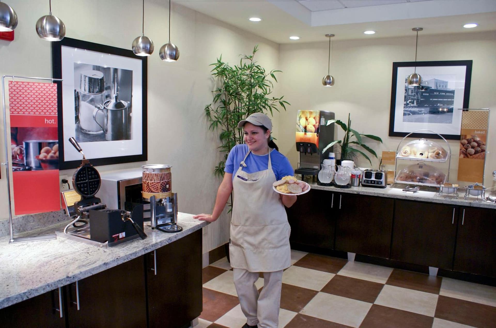 Hampton Inn Orange gallery photo in Orange, TX — image 24