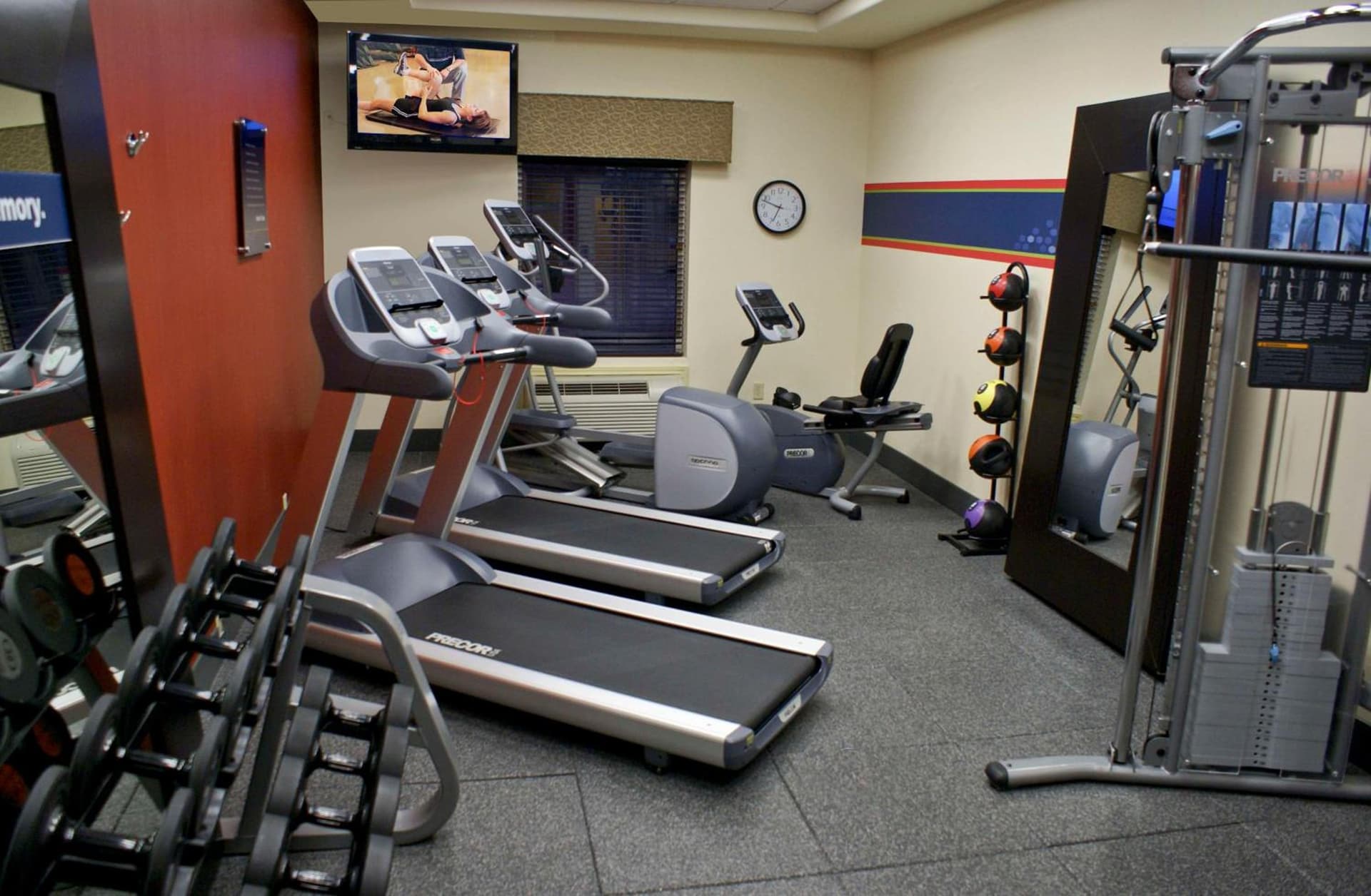 Hampton Inn Orange gallery photo in Orange, TX — image 10