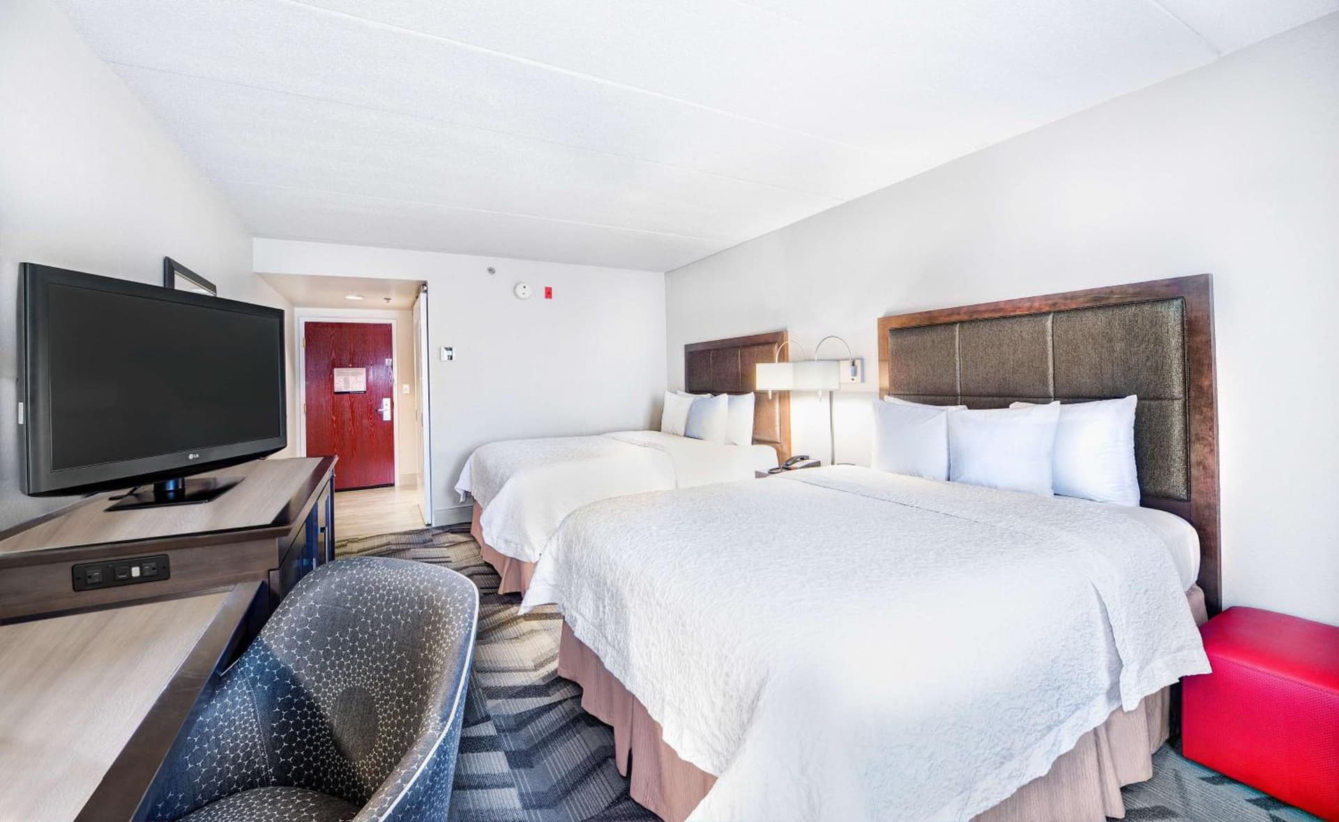 Hampton Inn & Suites Atlanta-Galleria gallery photo in Atlanta, GA — image 10