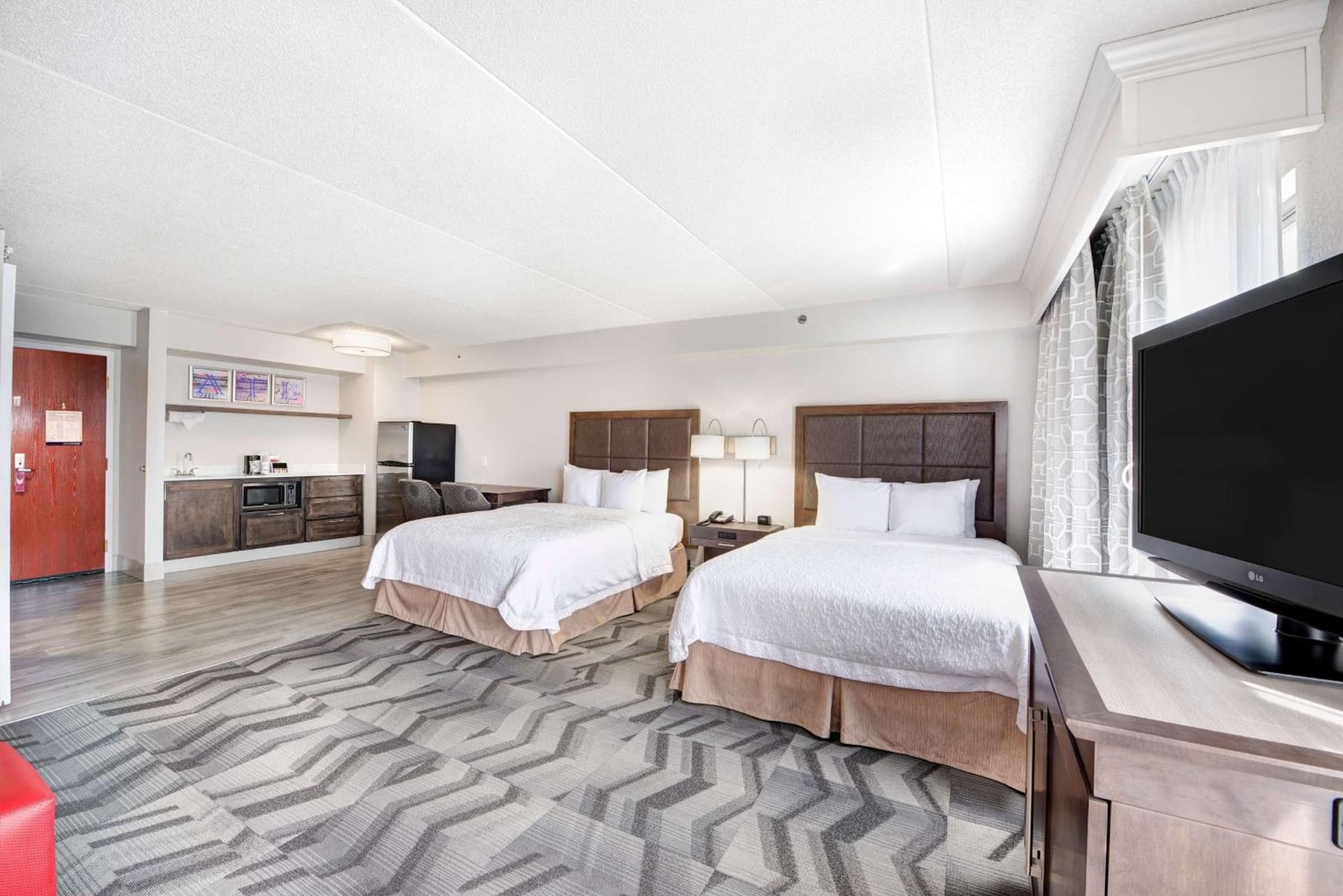 Hampton Inn & Suites Atlanta-Galleria gallery photo in Atlanta, GA — image 23