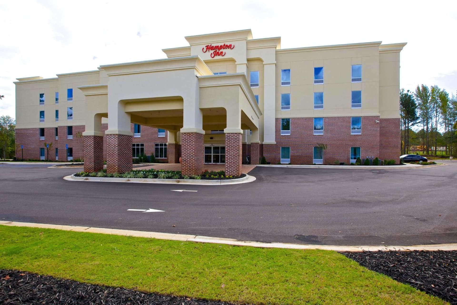 Hampton Inn Atlanta McDonough featured exterior or lobby in McDonough, GA — similar hotel