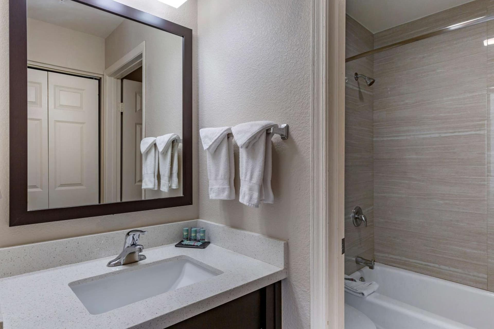 Best Western North Phoenix Hotel gallery photo in Phoenix, AZ — image 18