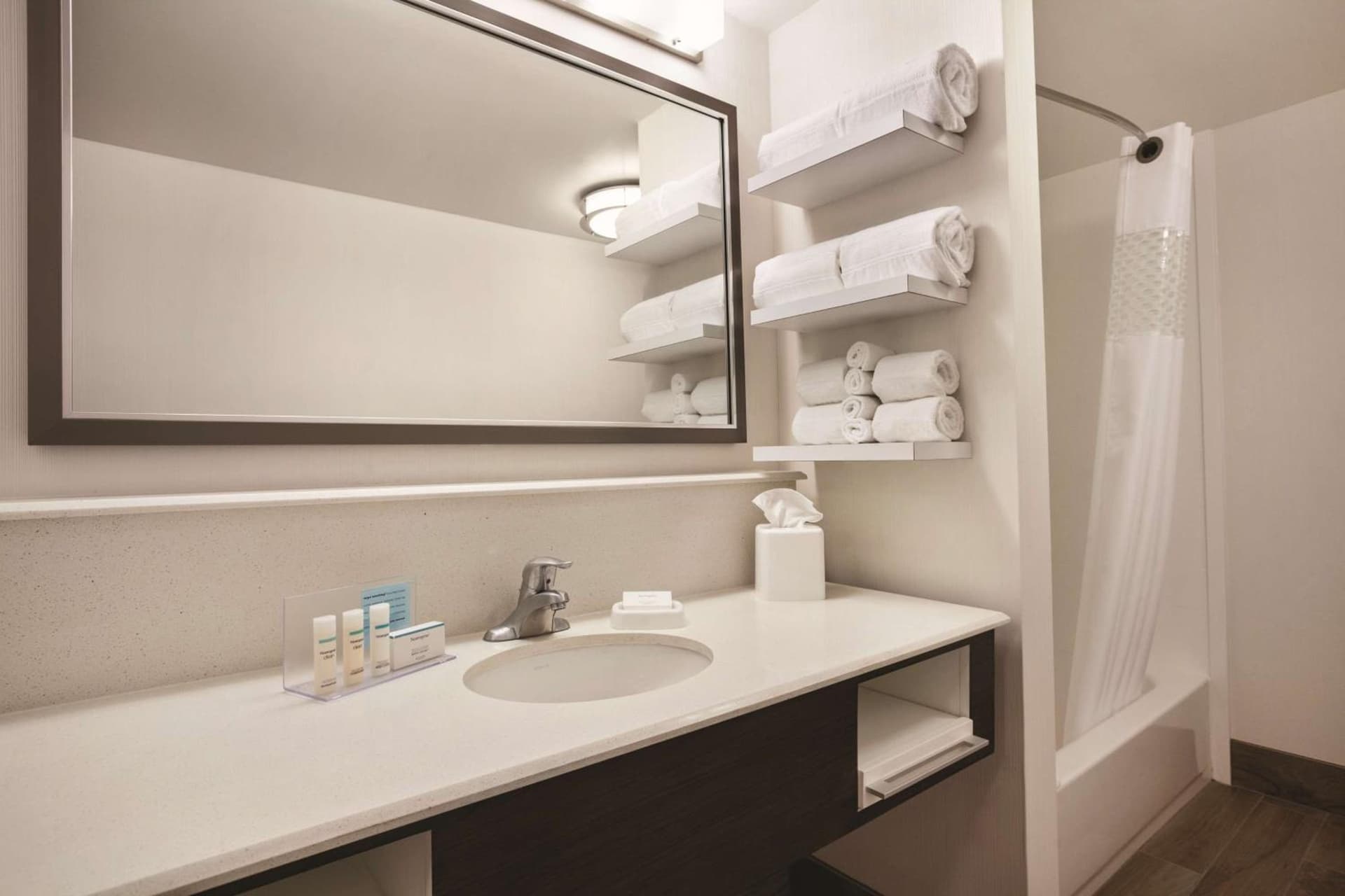Hampton Inn Brigham City gallery photo in Brigham City, UT — image 24