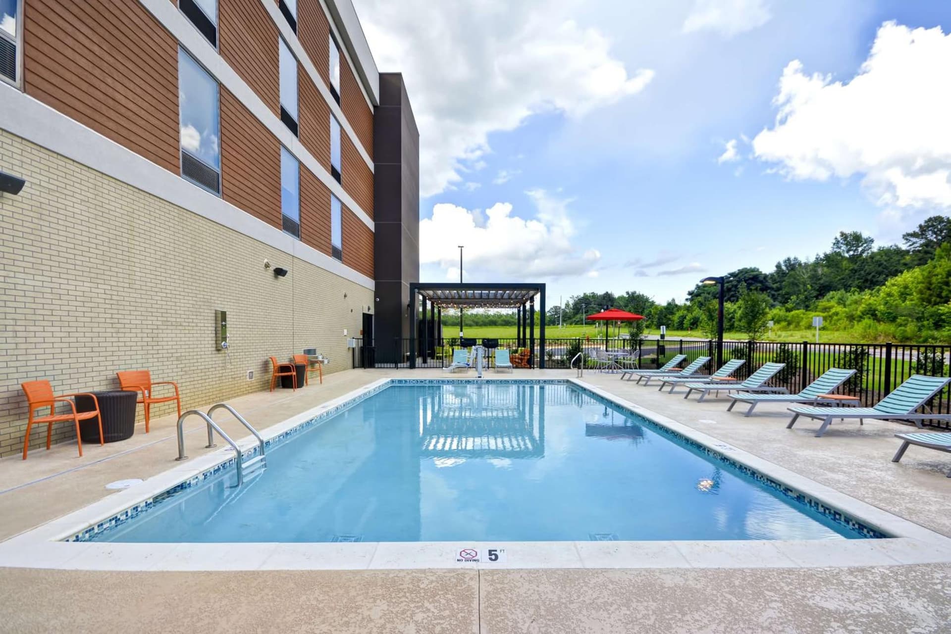 Home2 Suites By Hilton Opelika Auburn gallery photo in Opelika, AL — image 8