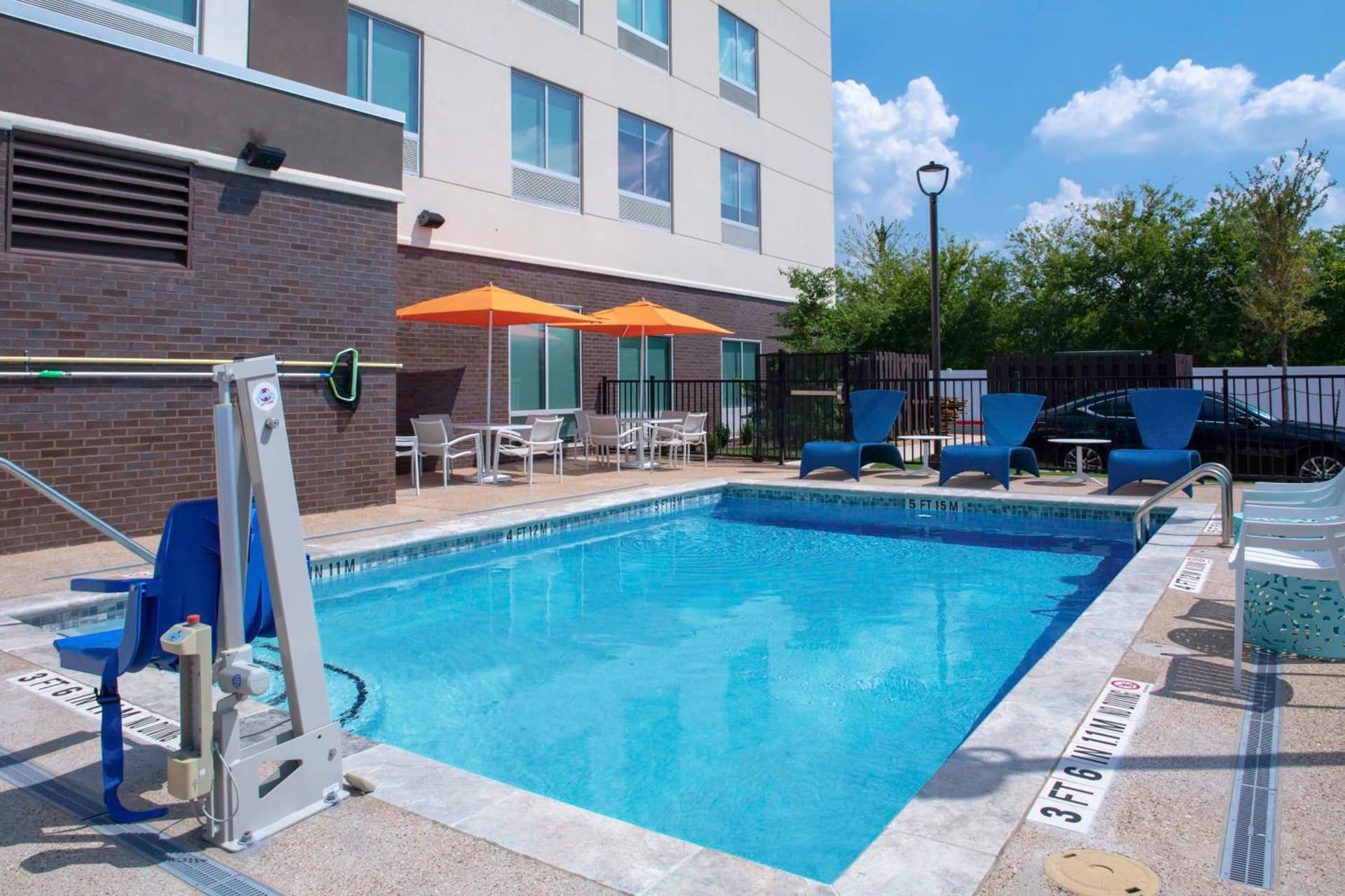 Hampton Inn & Suites Cedar Park North Austin, Tx interior in Cedar Park, TX — gallery photo 2