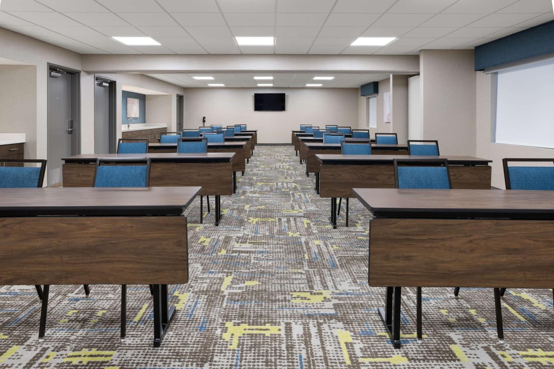 Hampton Inn Cleveland-Airport/Tiedeman Road gallery photo in Brooklyn, OH — image 4