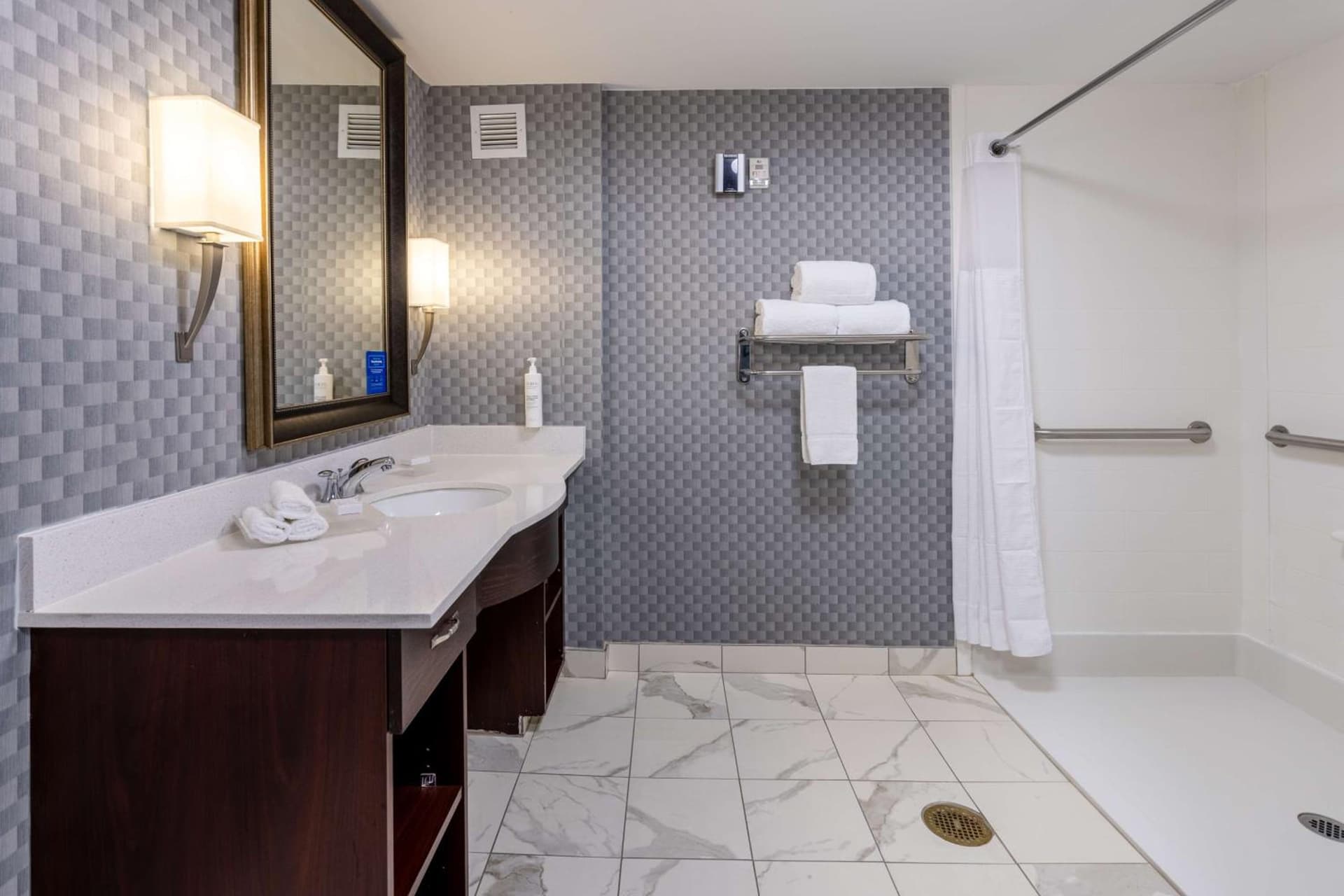 Homewood Suites by Hilton Rochester/Greece, NY gallery photo in Rochester, NY — image 11
