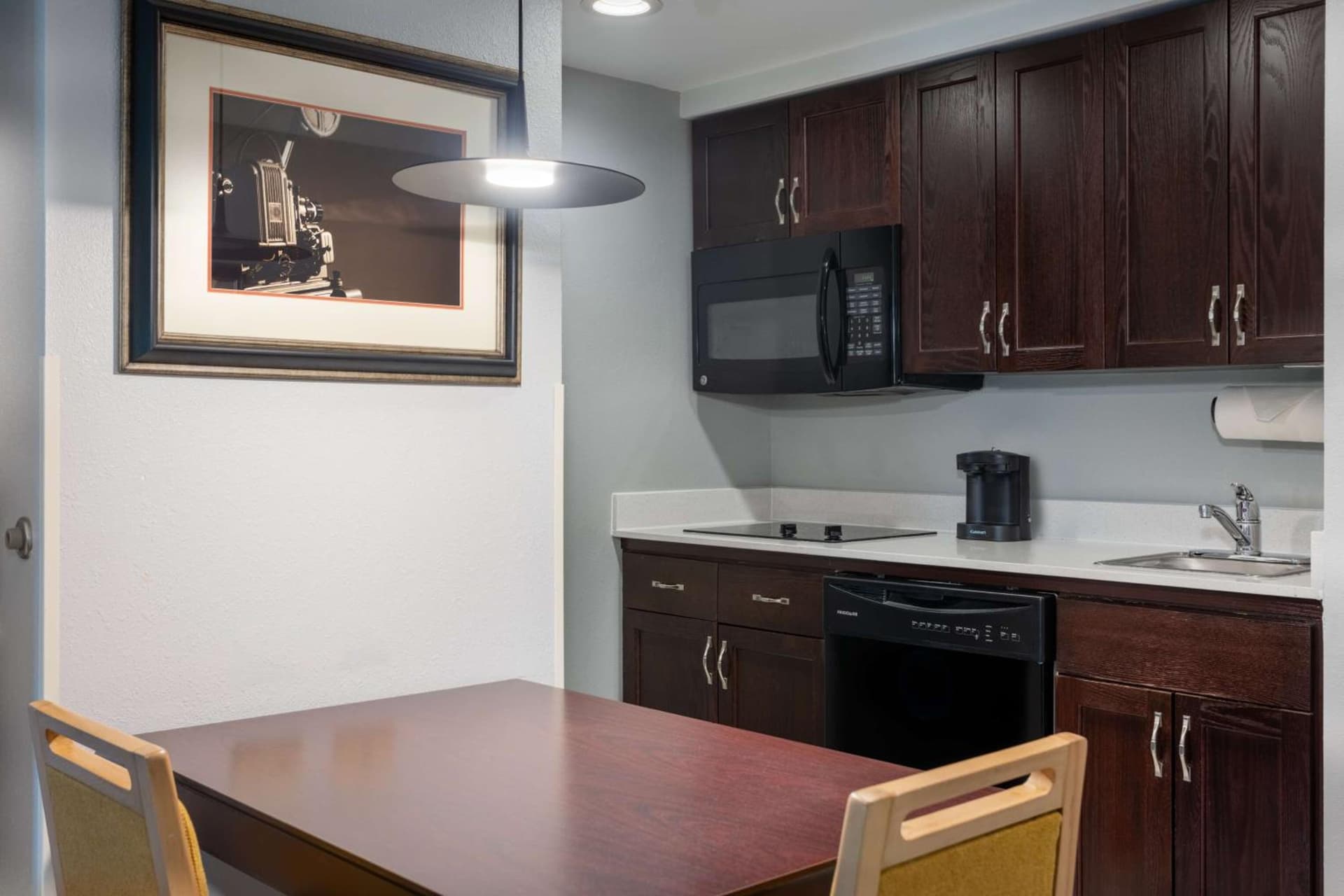 Homewood Suites by Hilton Rochester/Greece, NY gallery photo in Rochester, NY — image 10
