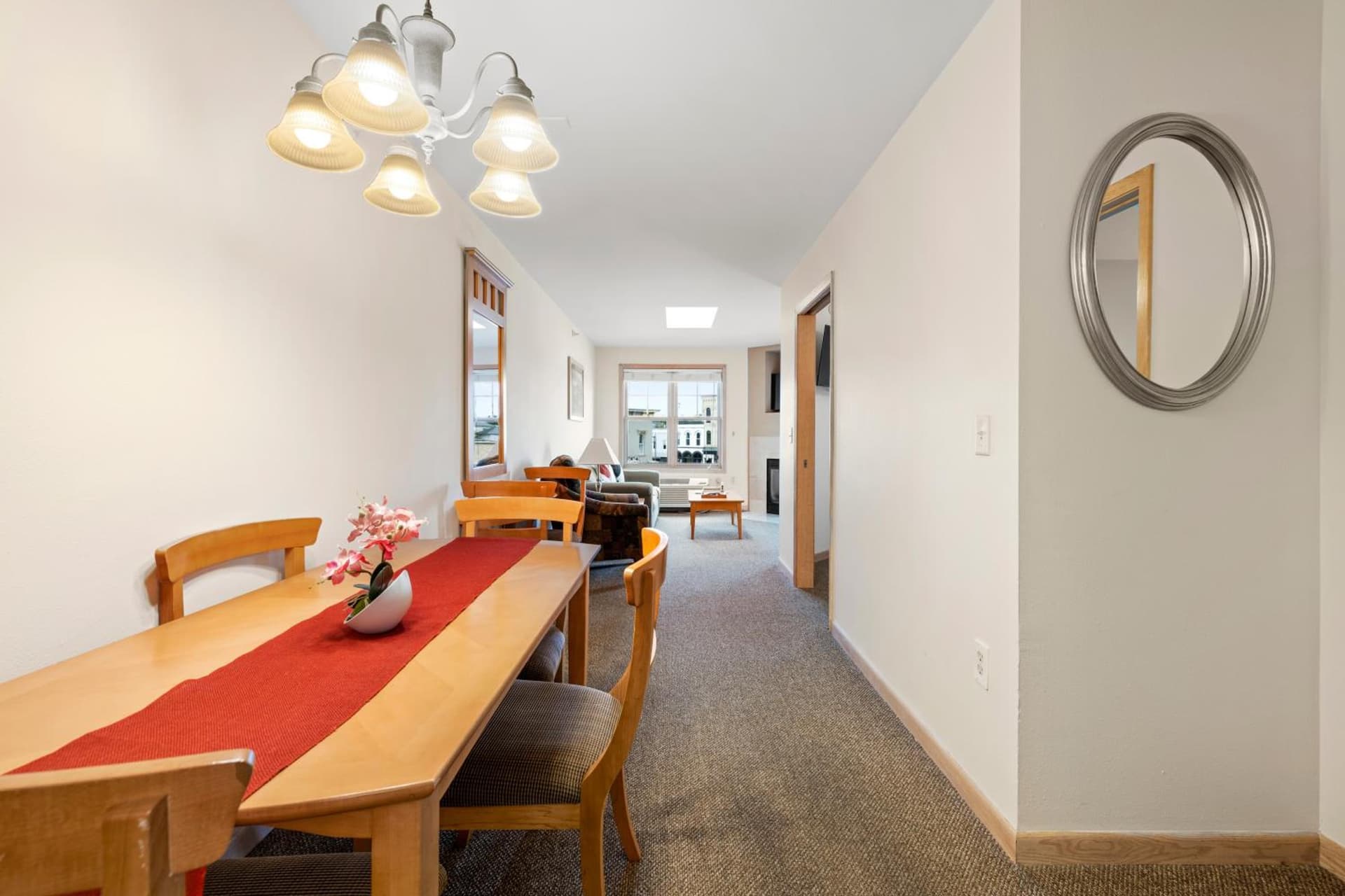 Mill Creek Hotel gallery photo in Lake Geneva, WI — image 37