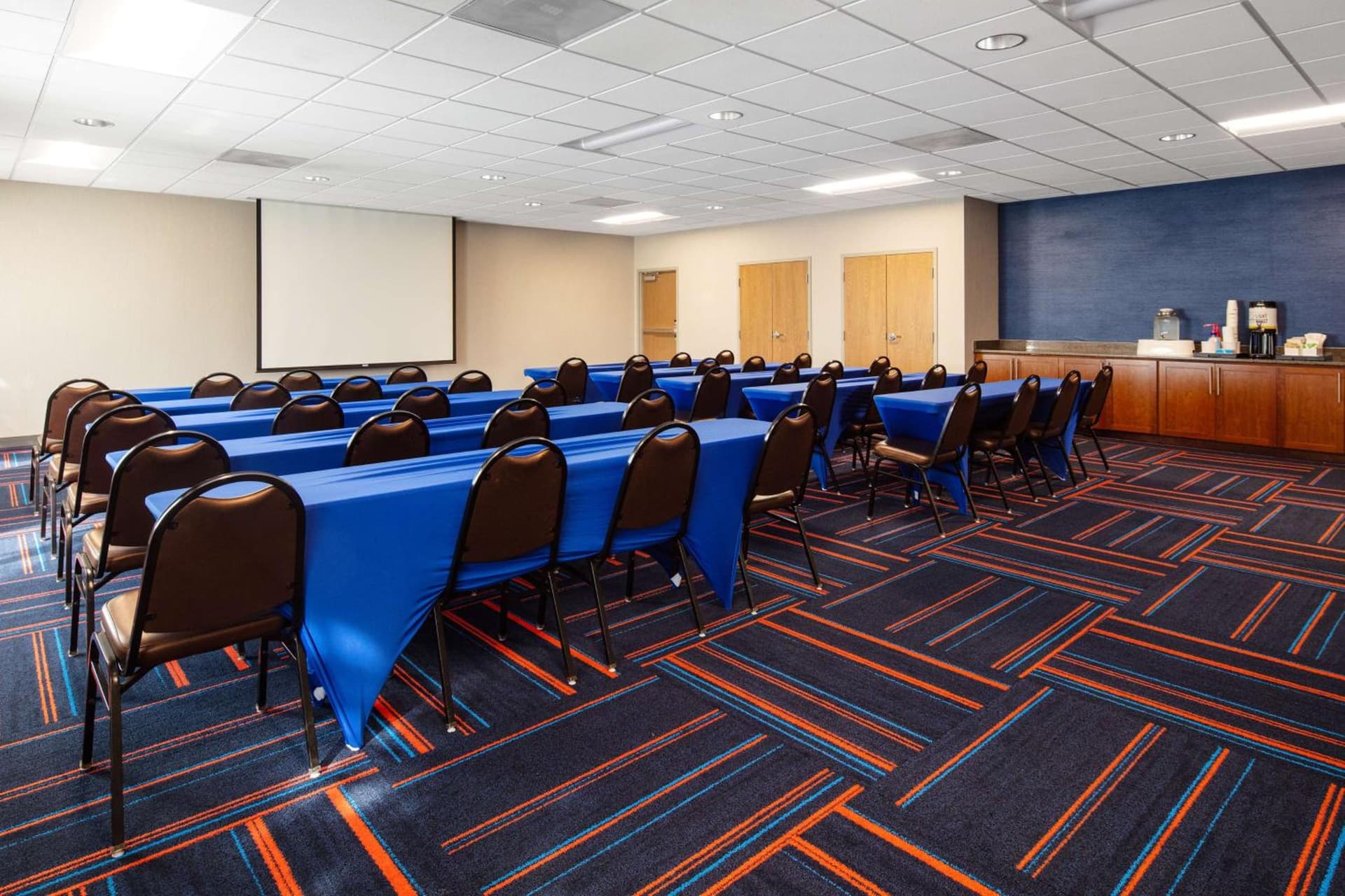 Hampton Inn Medford gallery photo in Medford, OR — image 35