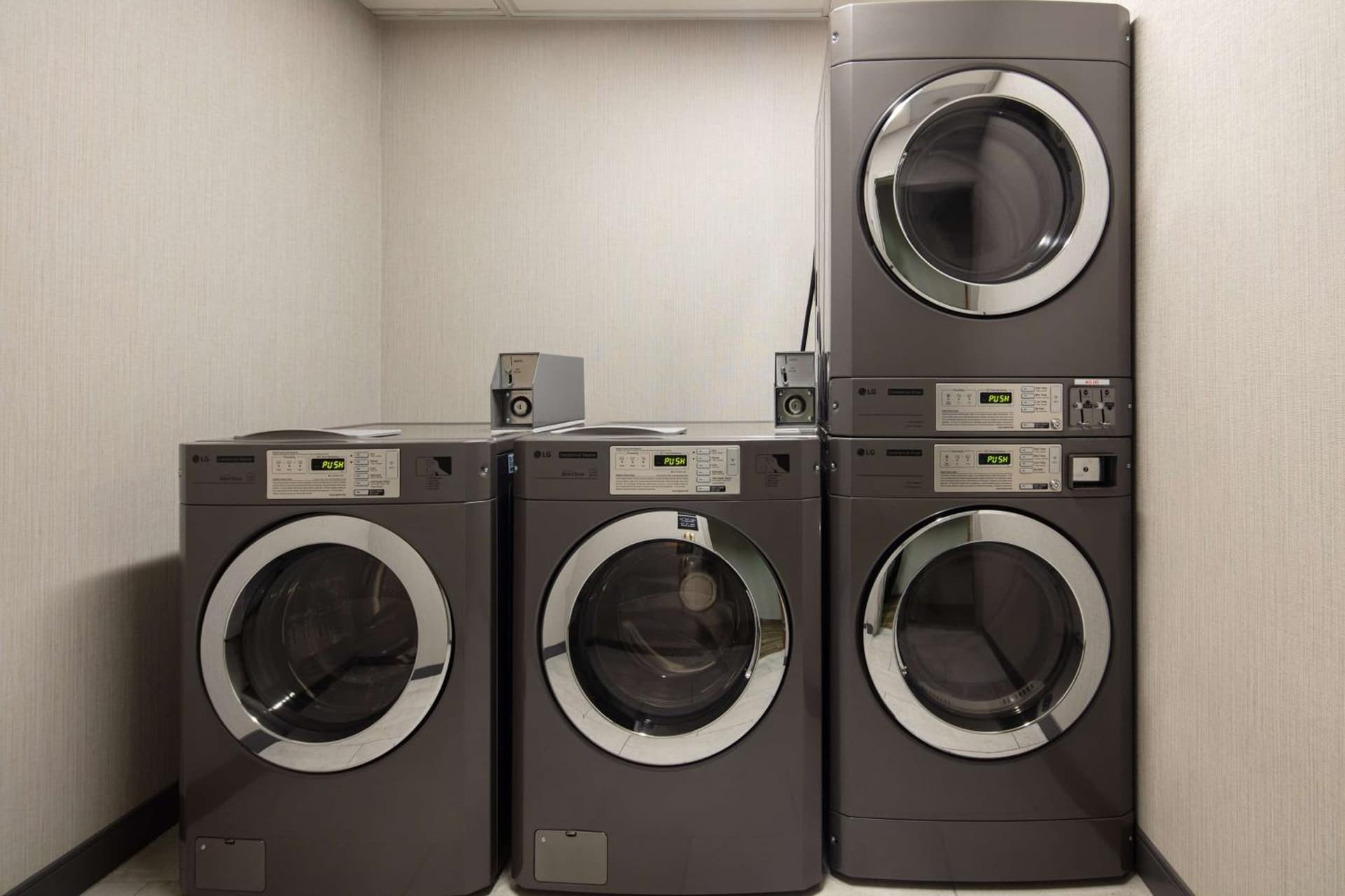 Hampton Inn Medford gallery photo in Medford, OR — image 36