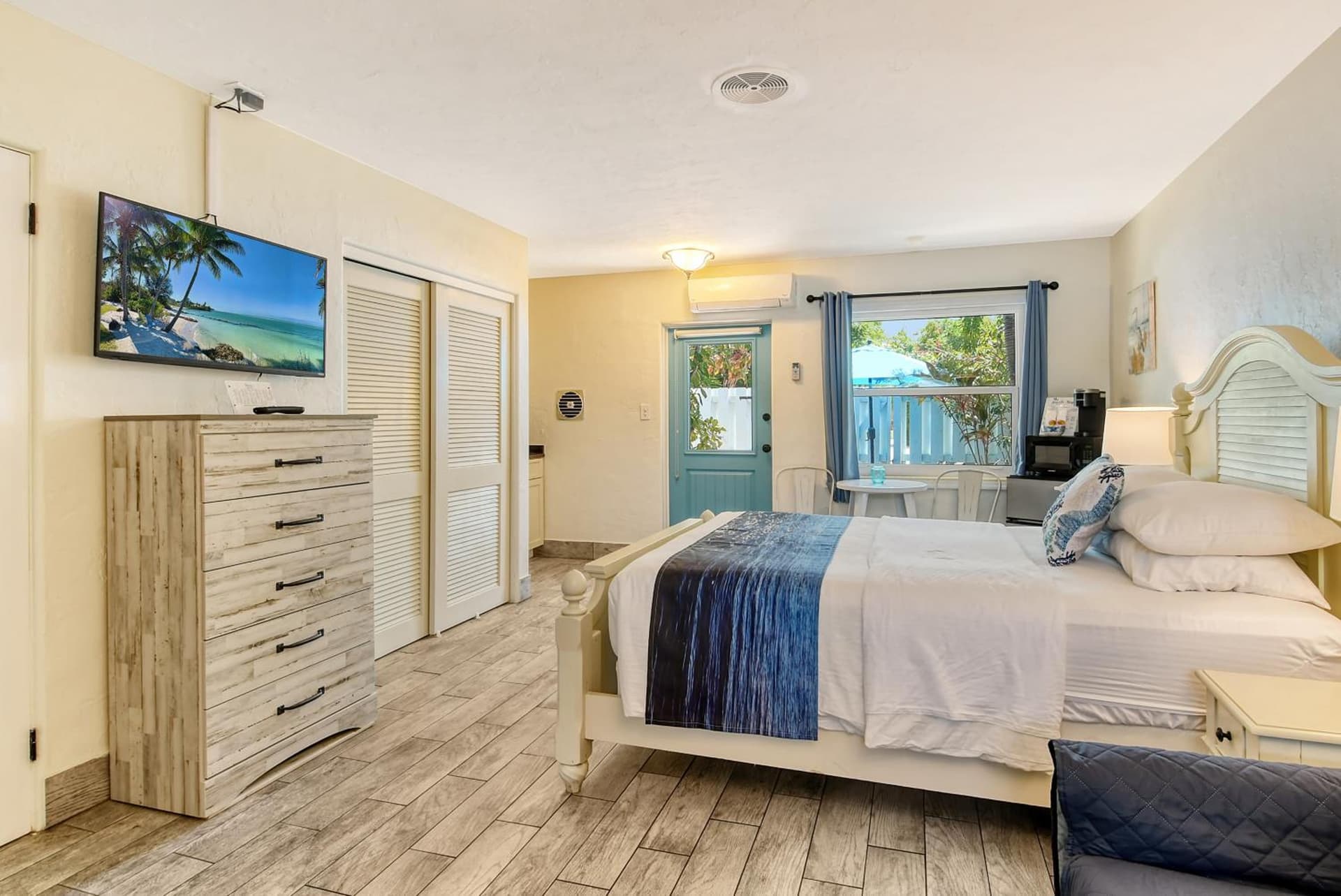 Siesta Key Palms Resort gallery photo in Sarasota, FL — image 220