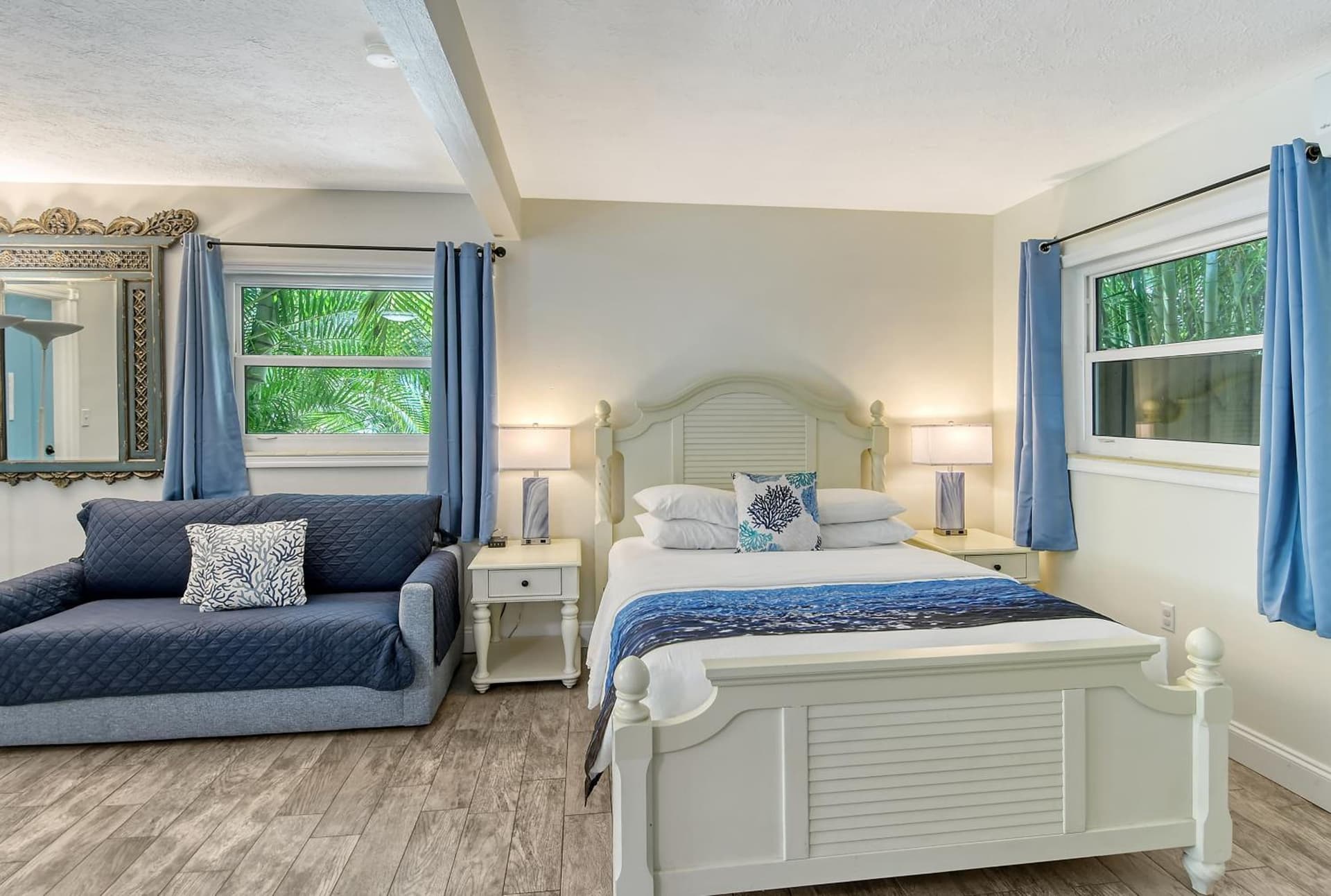 Siesta Key Palms Resort gallery photo in Sarasota, FL — image 115