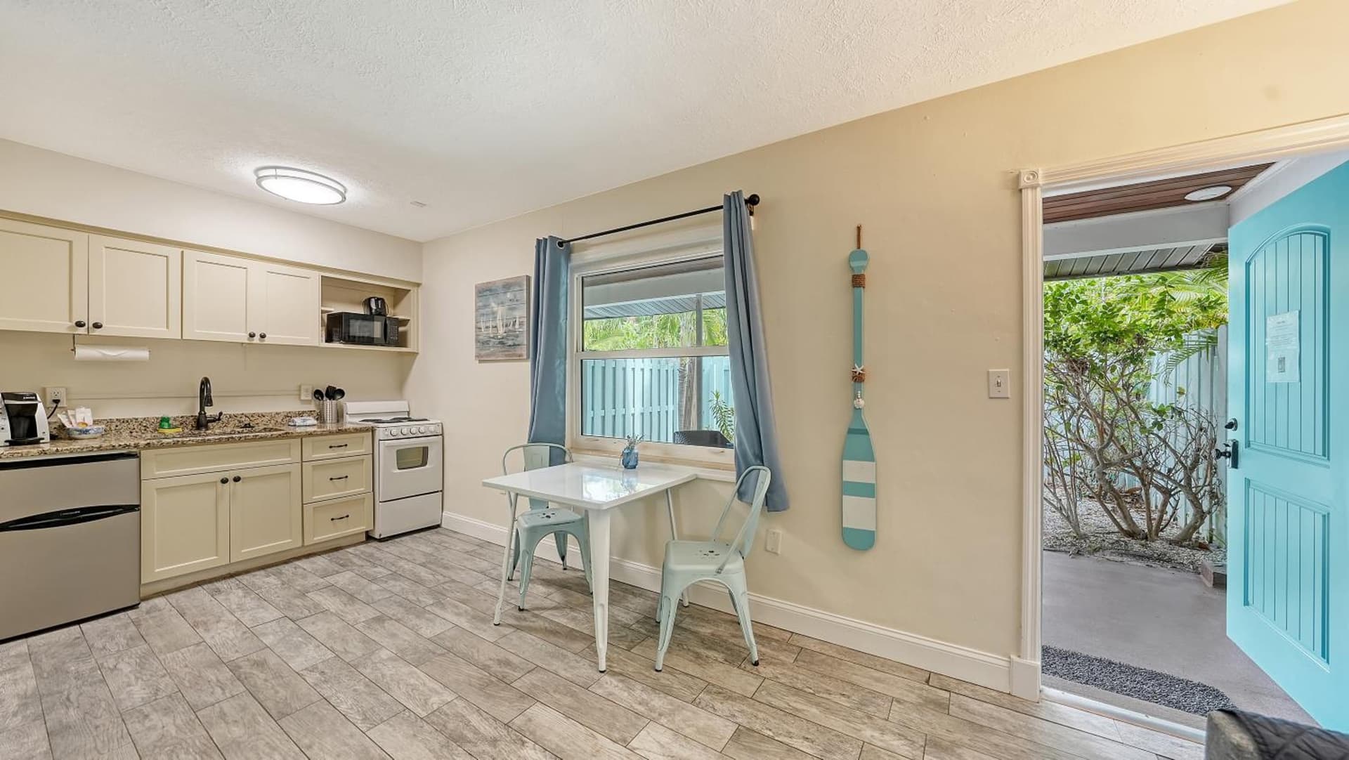 Siesta Key Palms Resort gallery photo in Sarasota, FL — image 16