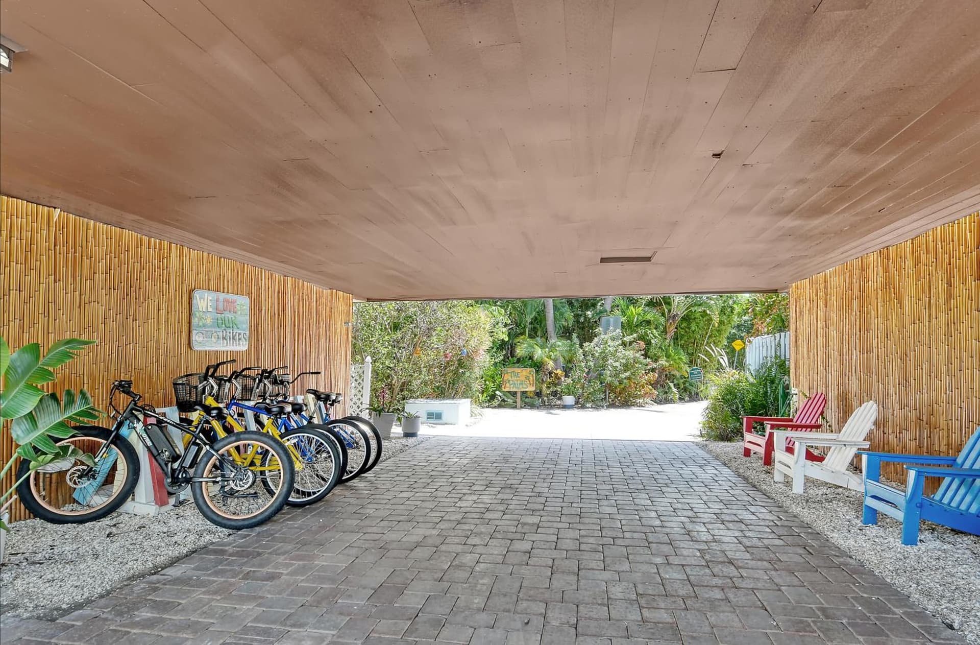 Siesta Key Palms Resort gallery photo in Sarasota, FL — image 59