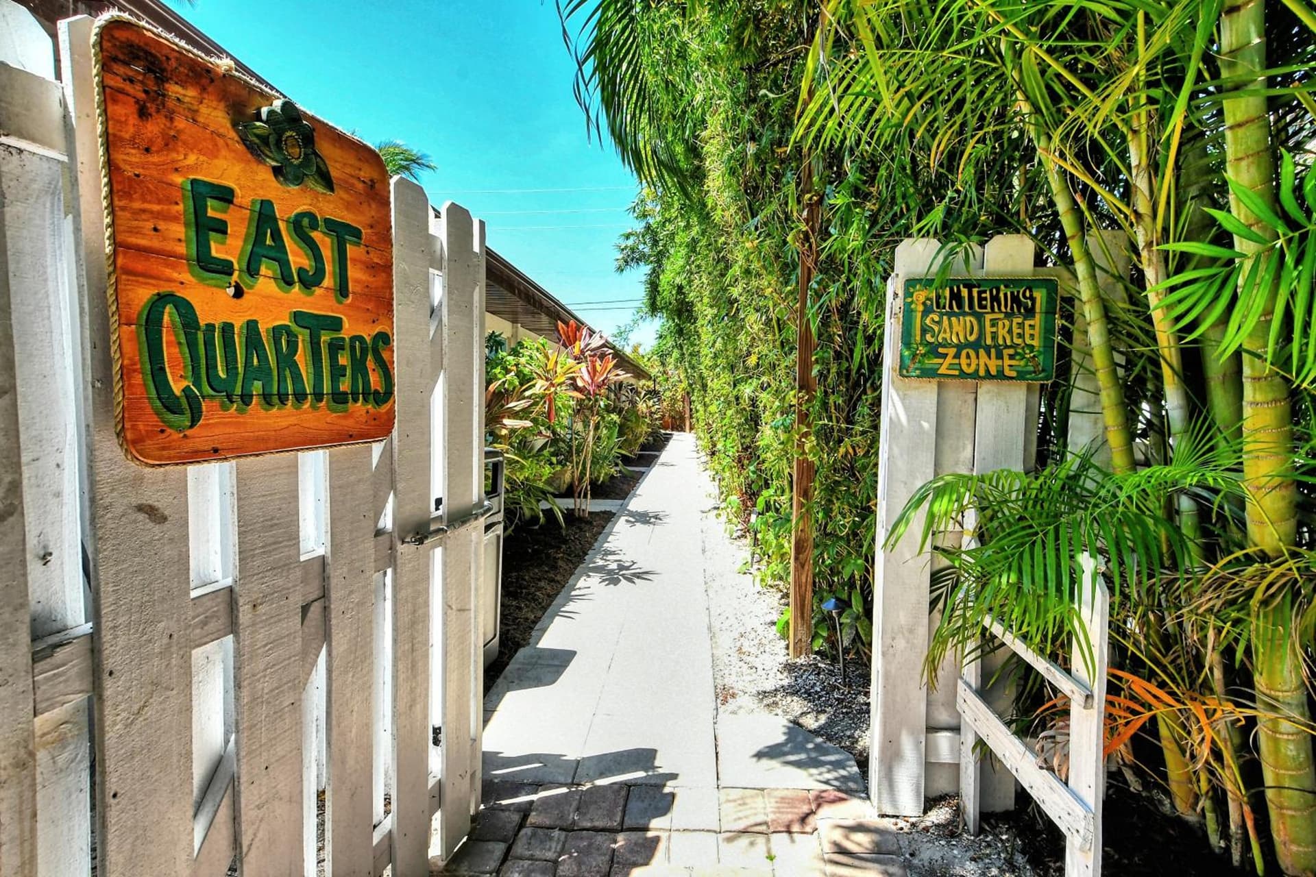 Siesta Key Palms Resort gallery photo in Sarasota, FL — image 178