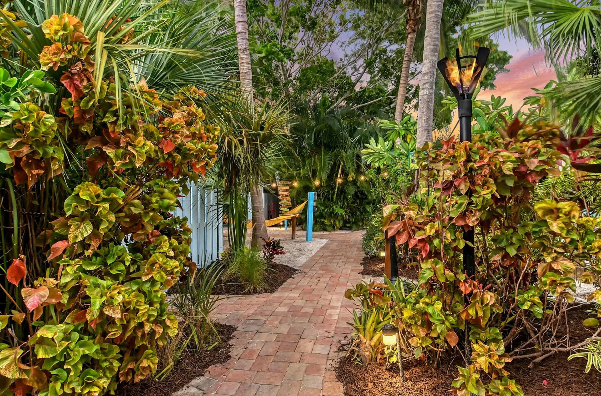 Siesta Key Palms Resort gallery photo in Sarasota, FL — image 8