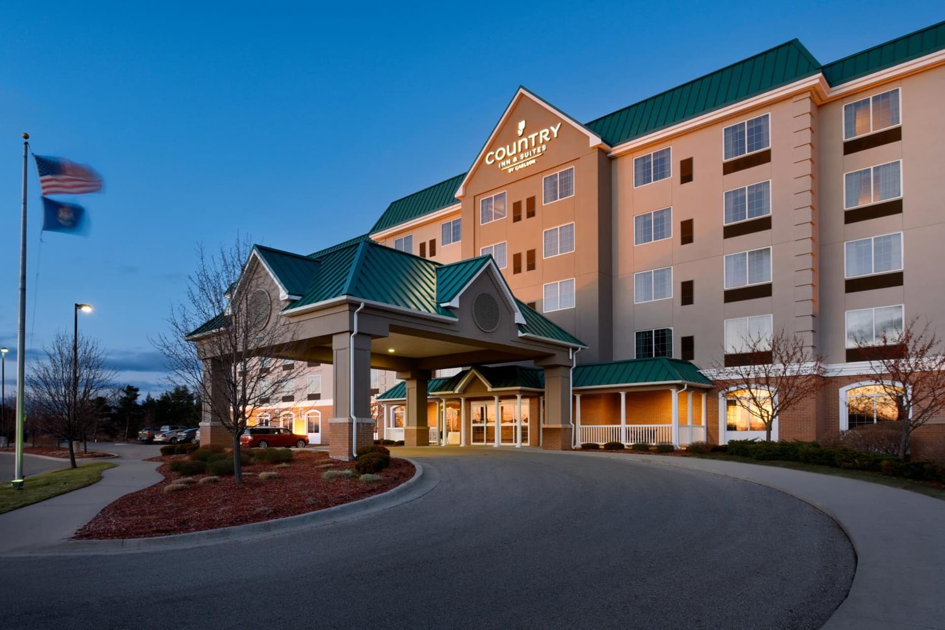 Country Inn & Suites by Radisson, Grand Rapids East, MI interior in Grand Rapids, MI — gallery photo 2