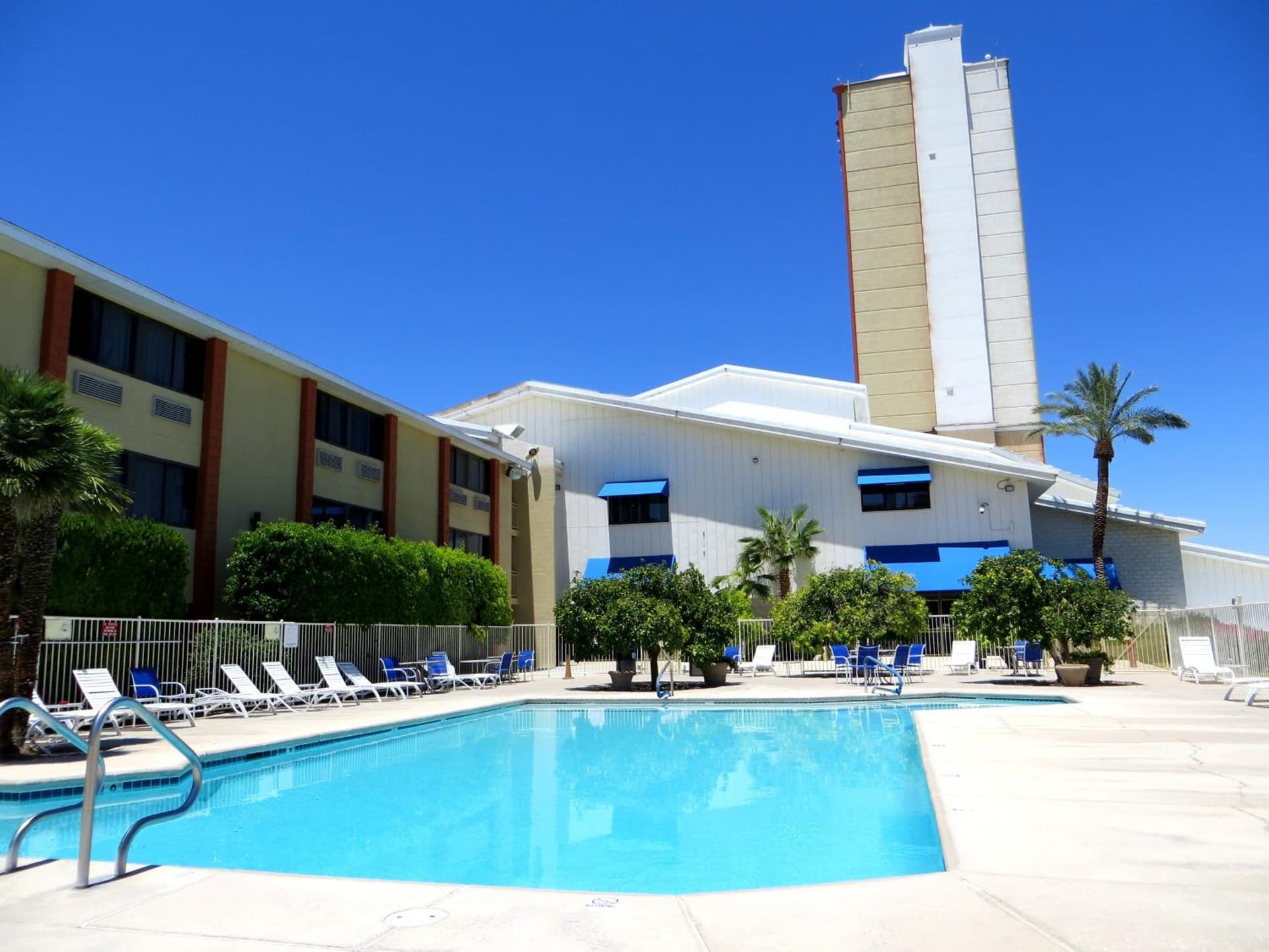 Laughlin River Lodge interior in Laughlin, NV — gallery photo 2