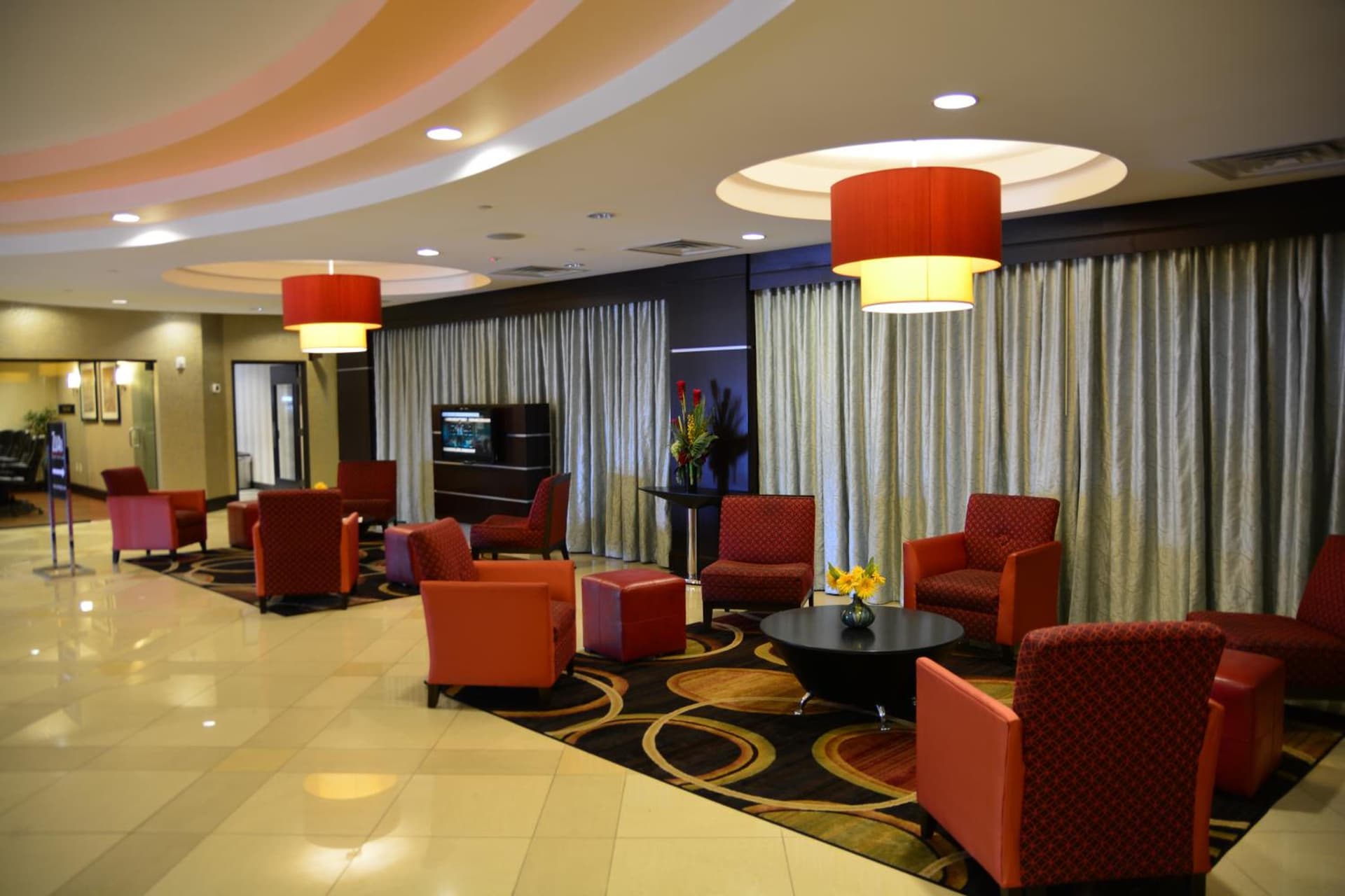 Lux Hotel & Spa interior in Arlington, TX — gallery photo 2