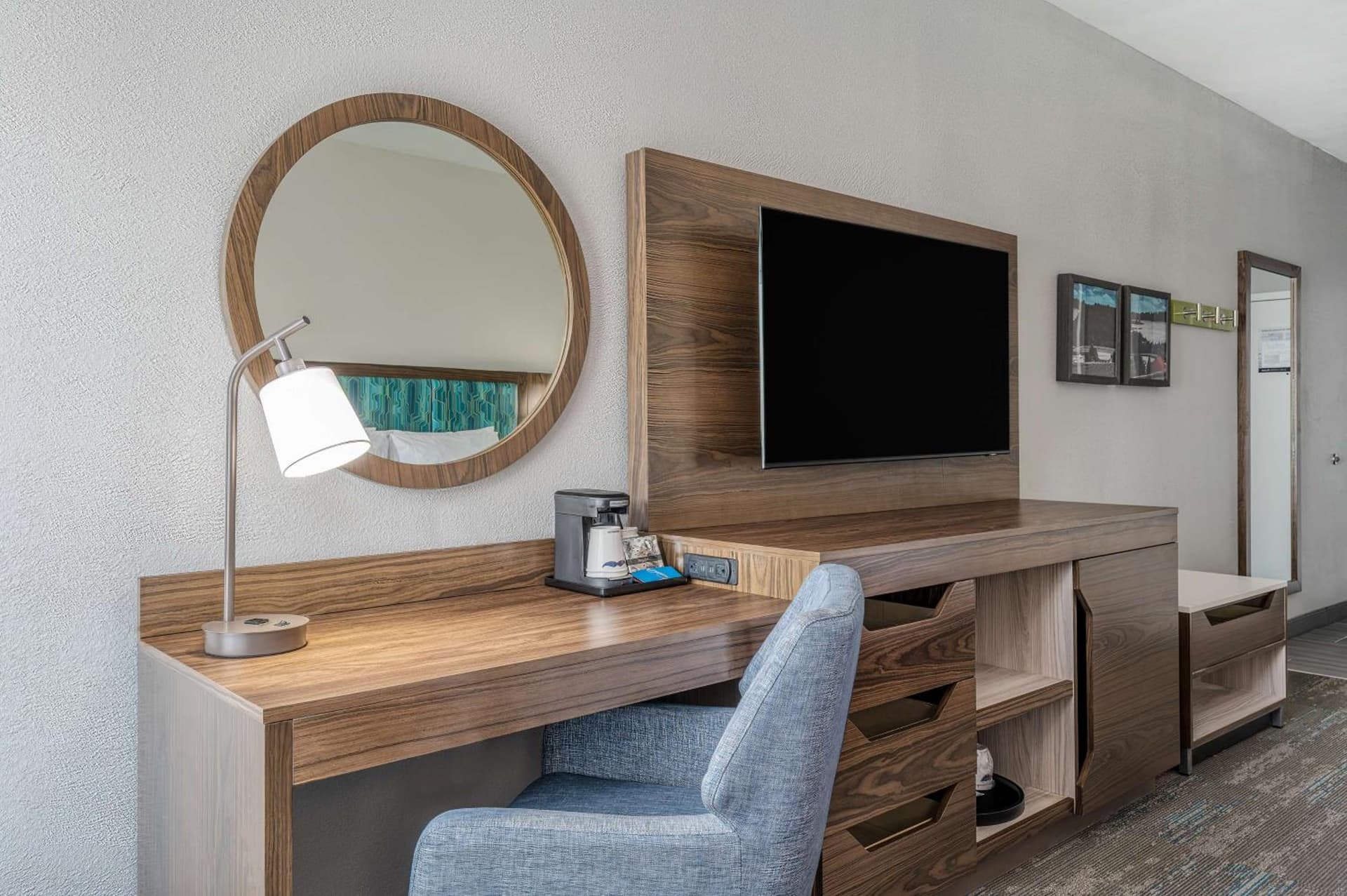 Hampton Inn New Philadelphia gallery photo in New Philadelphia, OH — image 29