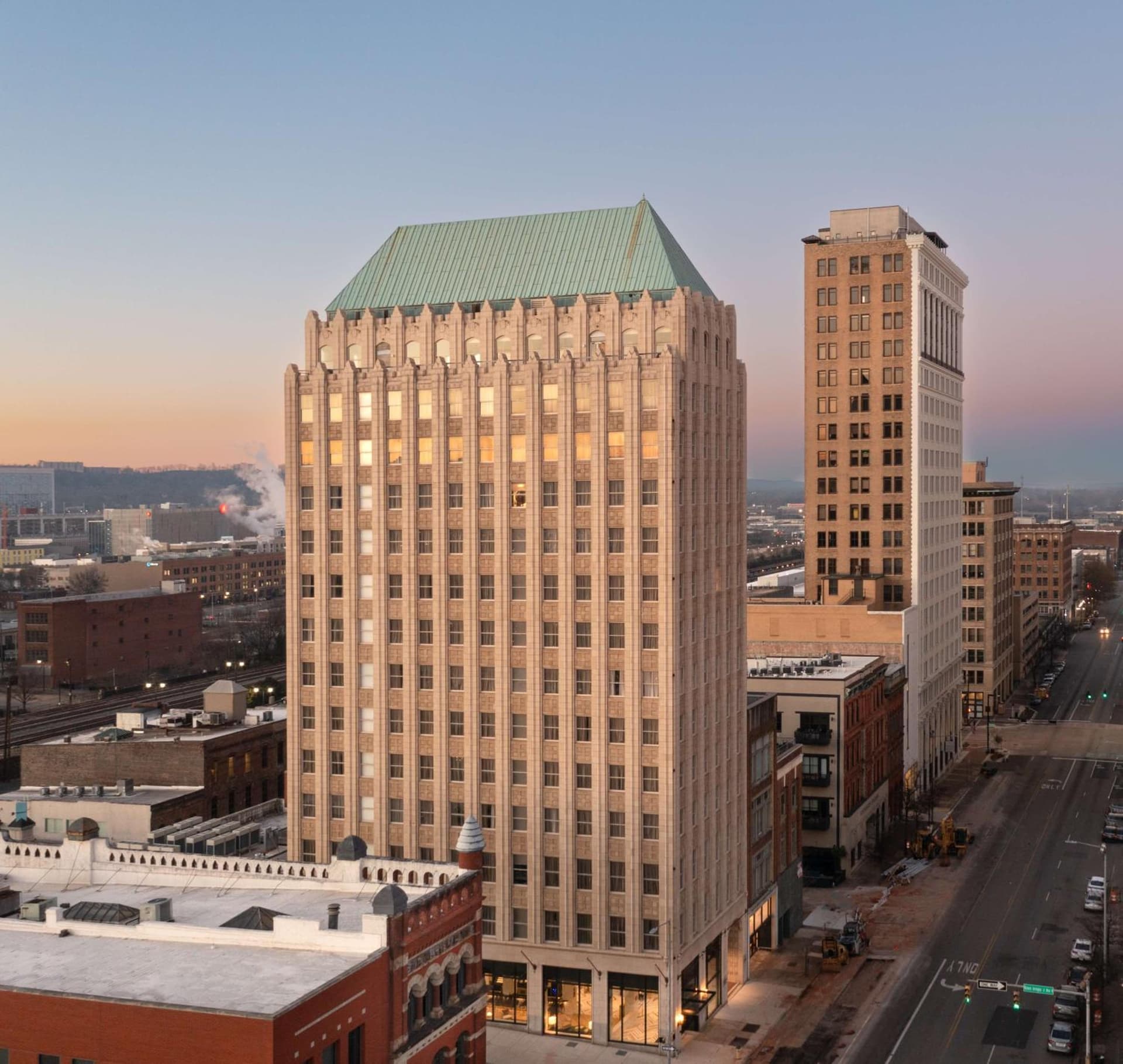 The Kelly Birmingham, Tapestry Collection By Hilton featured exterior or lobby in Birmingham, AL — similar hotel