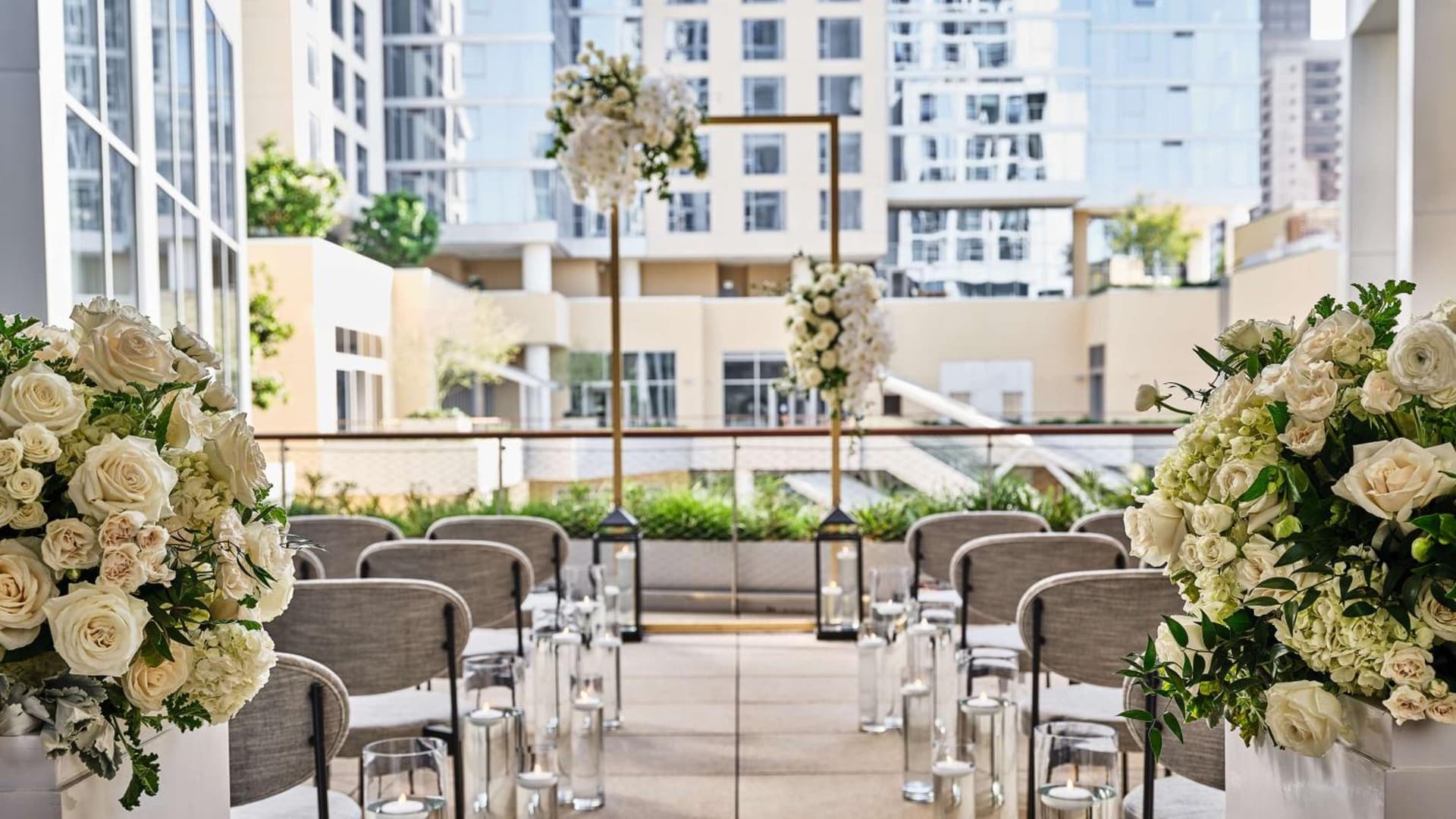 Conrad Los Angeles gallery photo in Los Angeles, CA — image 96