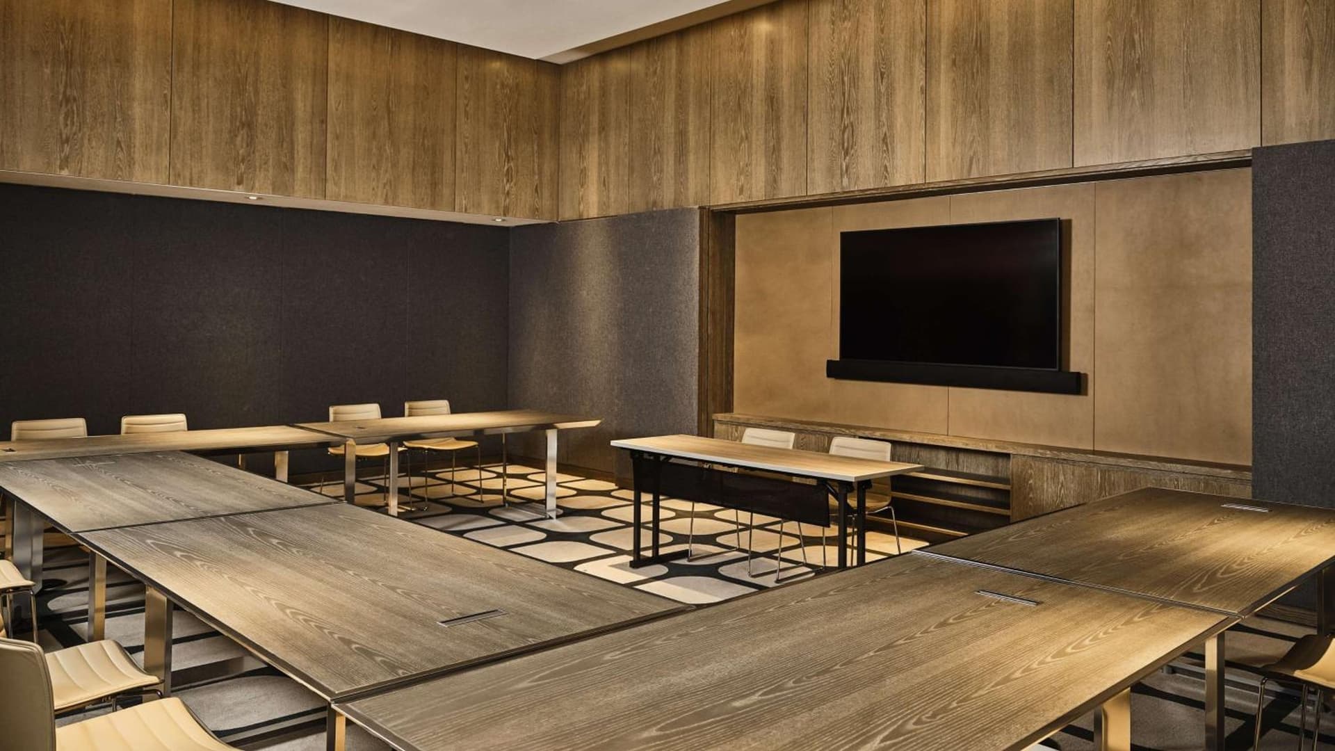 Conrad Los Angeles gallery photo in Los Angeles, CA — image 65