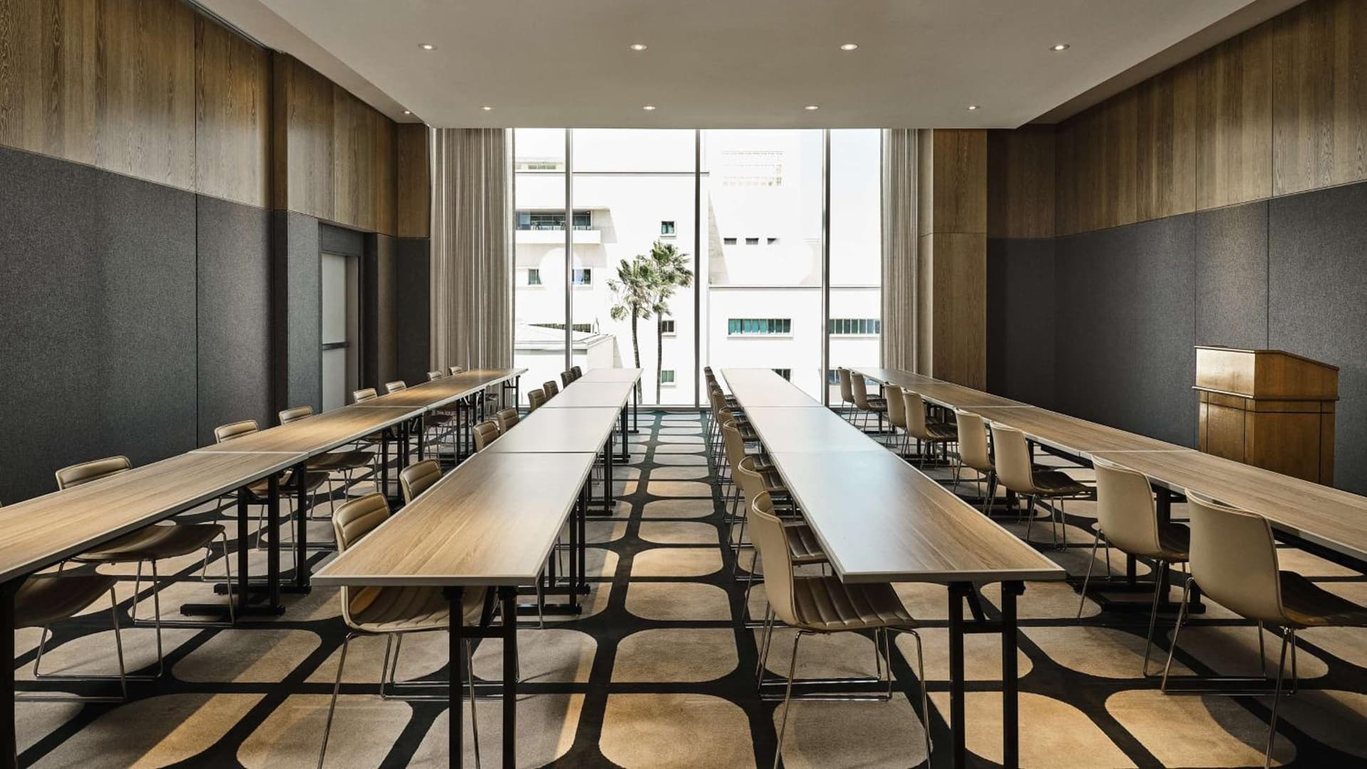Conrad Los Angeles gallery photo in Los Angeles, CA — image 6