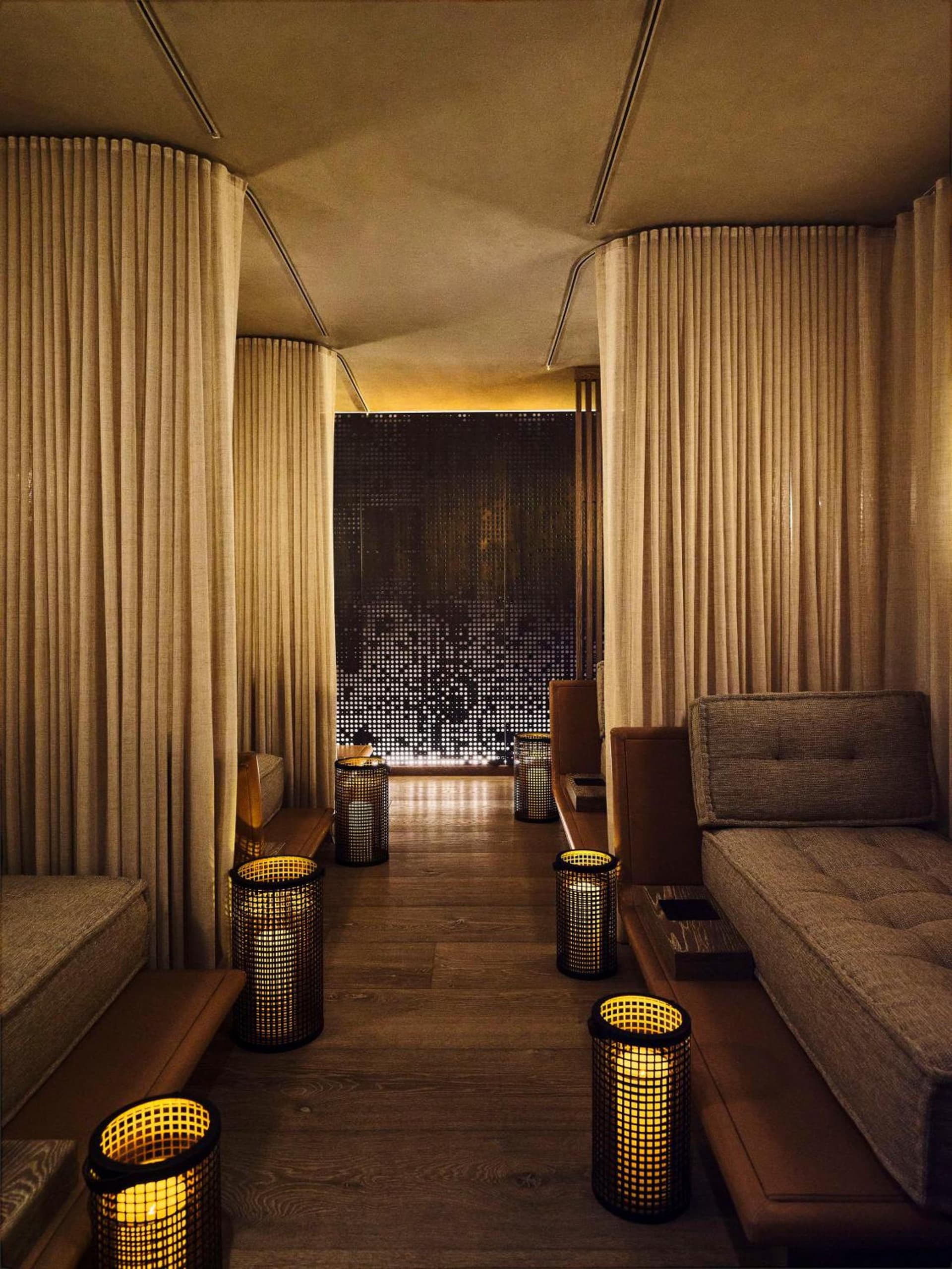 Conrad Los Angeles gallery photo in Los Angeles, CA — image 39