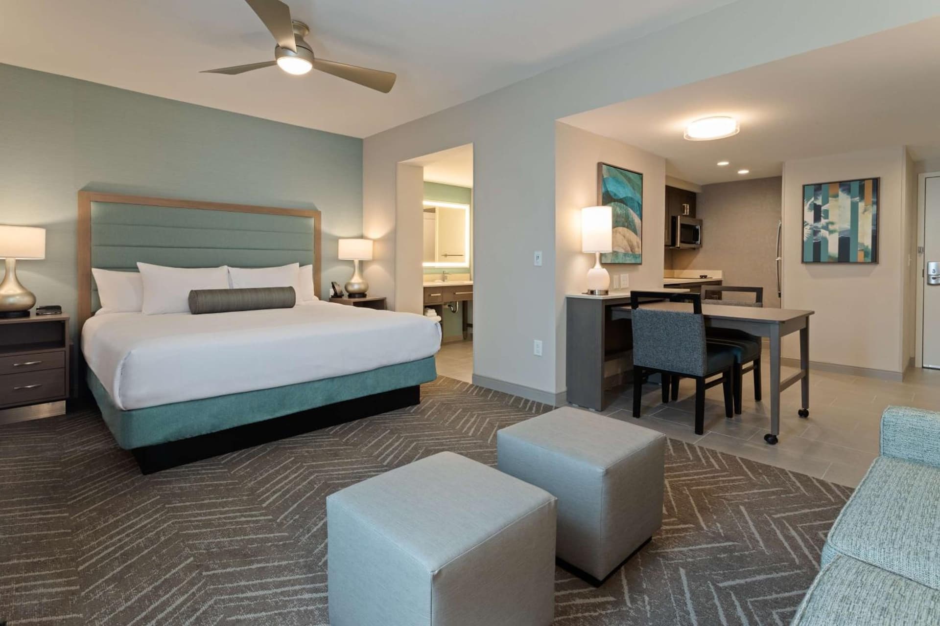 Homewood Suites By Hilton Panama City Beach, Fl gallery photo in Panama City Beach, FL — image 5