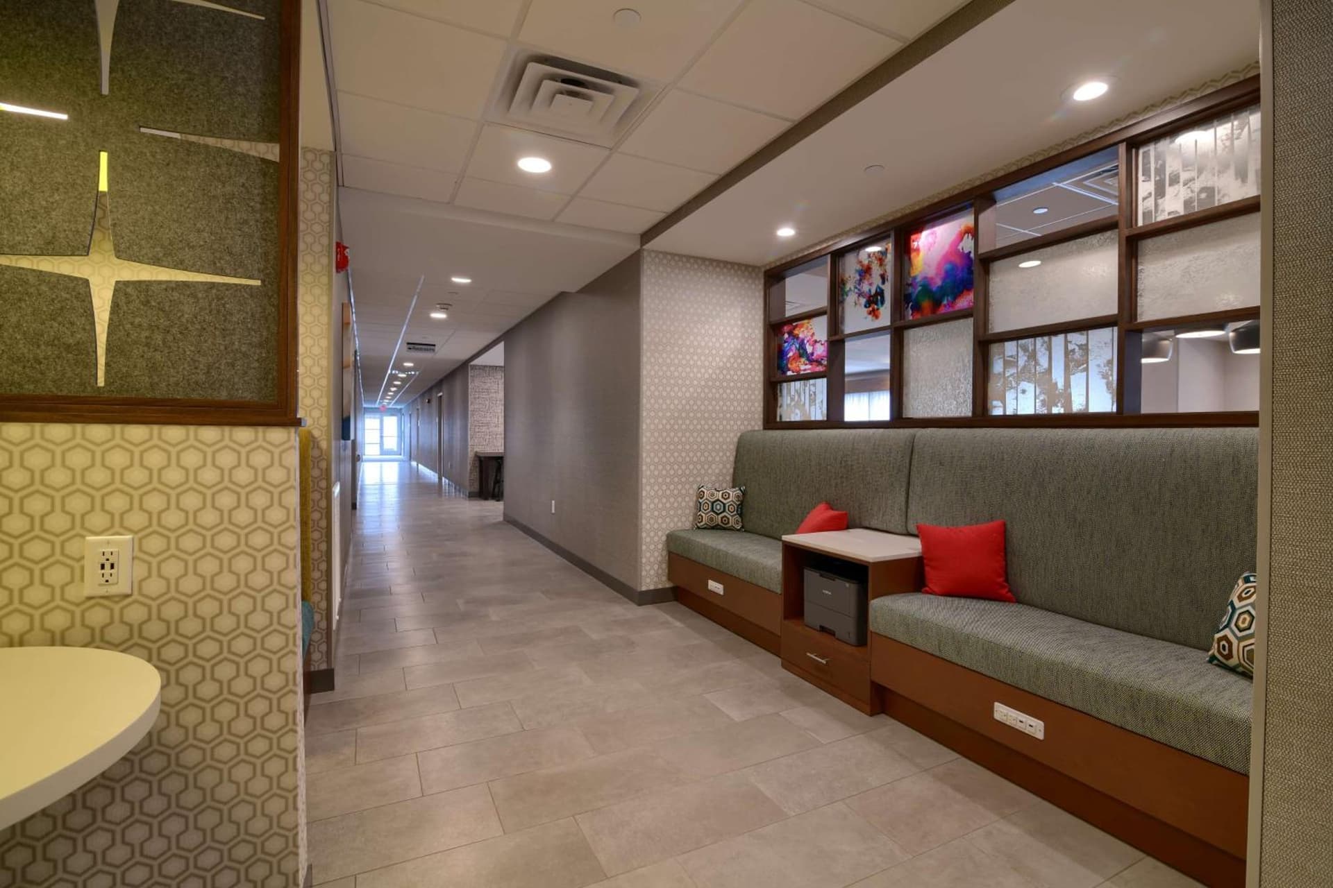 Hampton Inn Lincoln White Mountains gallery photo in Lincoln — image 53