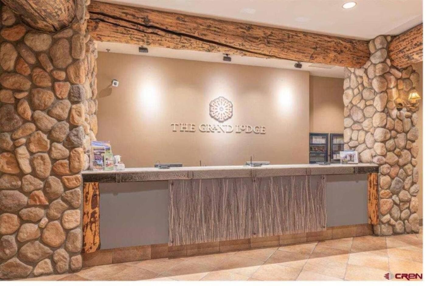 Grand Lodge property views in Crested Butte, CO — gallery photo 3