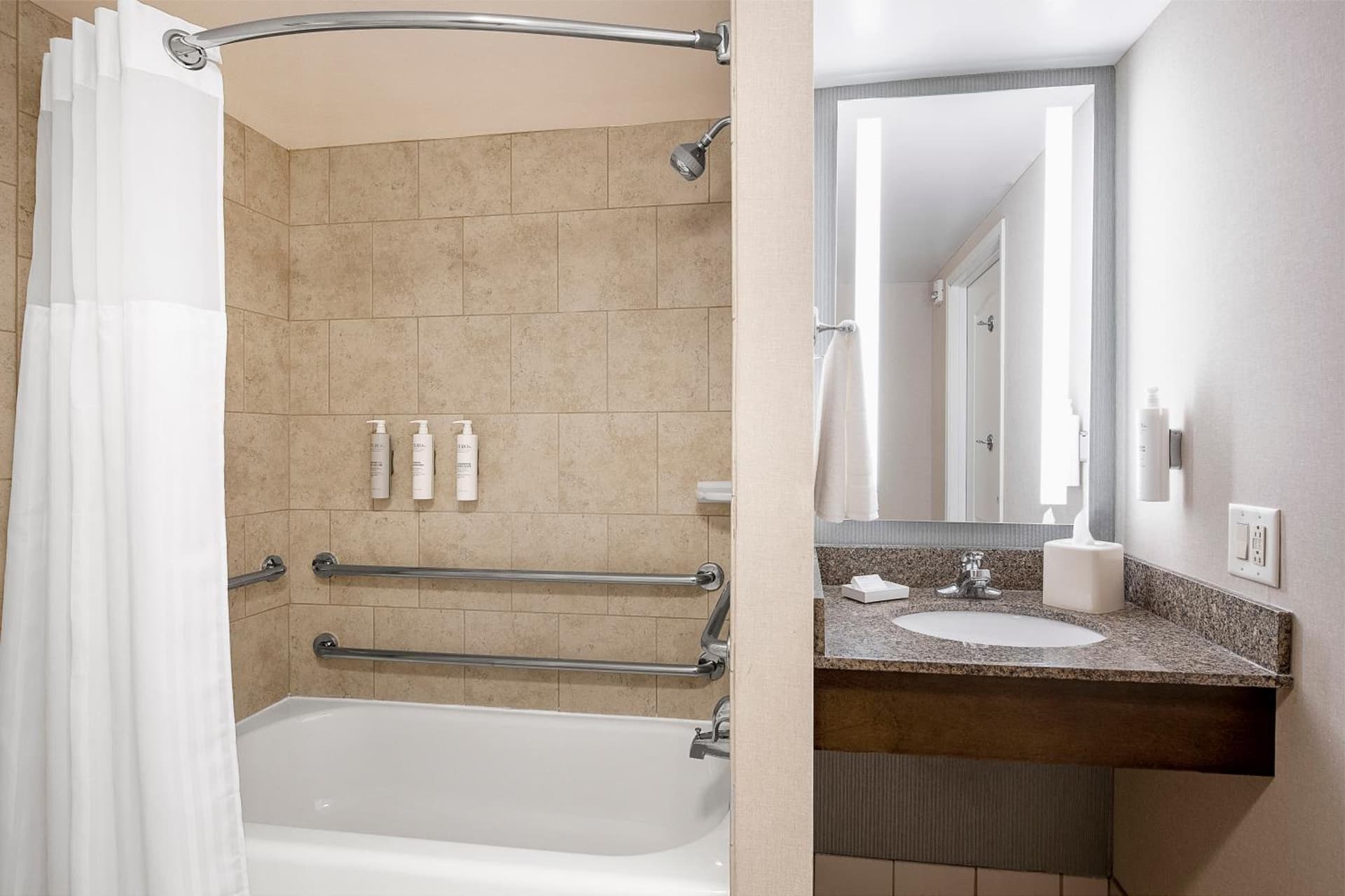 Hilton Garden Inn Cleveland Downtown gallery photo in Cleveland, OH — image 34