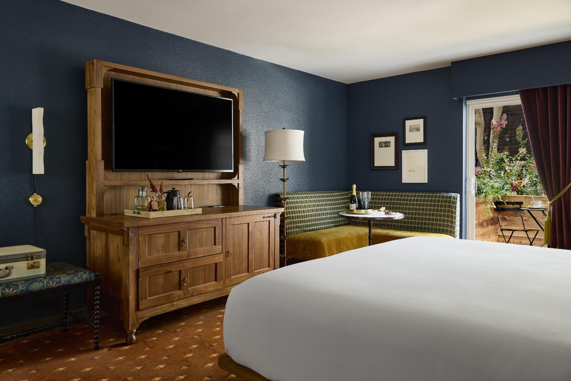 The Hotel Chalet at The Choo Choo gallery photo in Chattanooga, TN — image 25