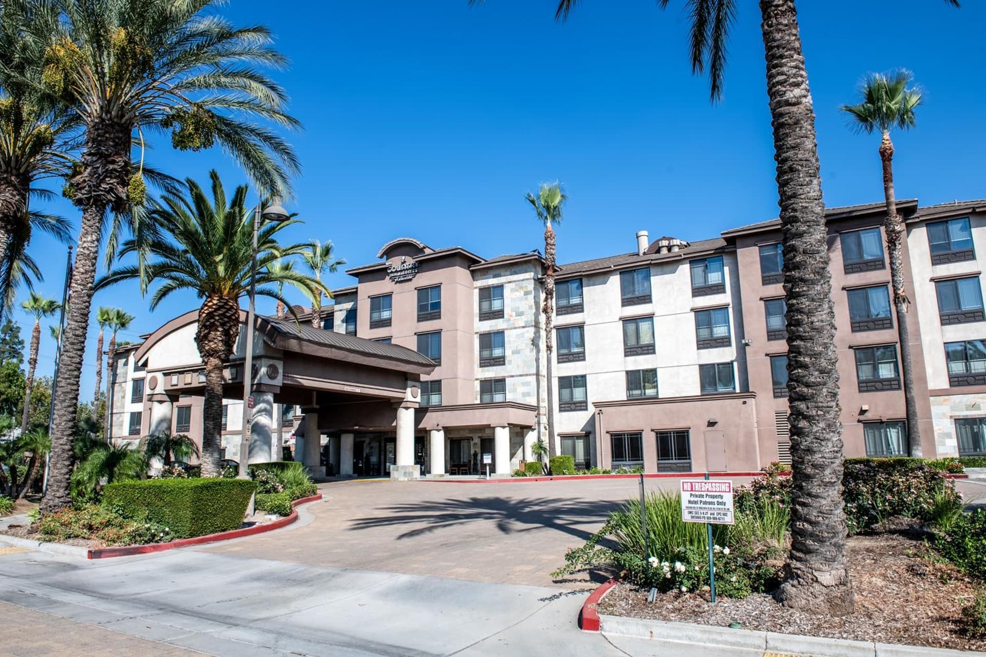Country Inn & Suites by Radisson, Ontario at Ontario Mills, CA gallery photo in Ontario, CA — image 61