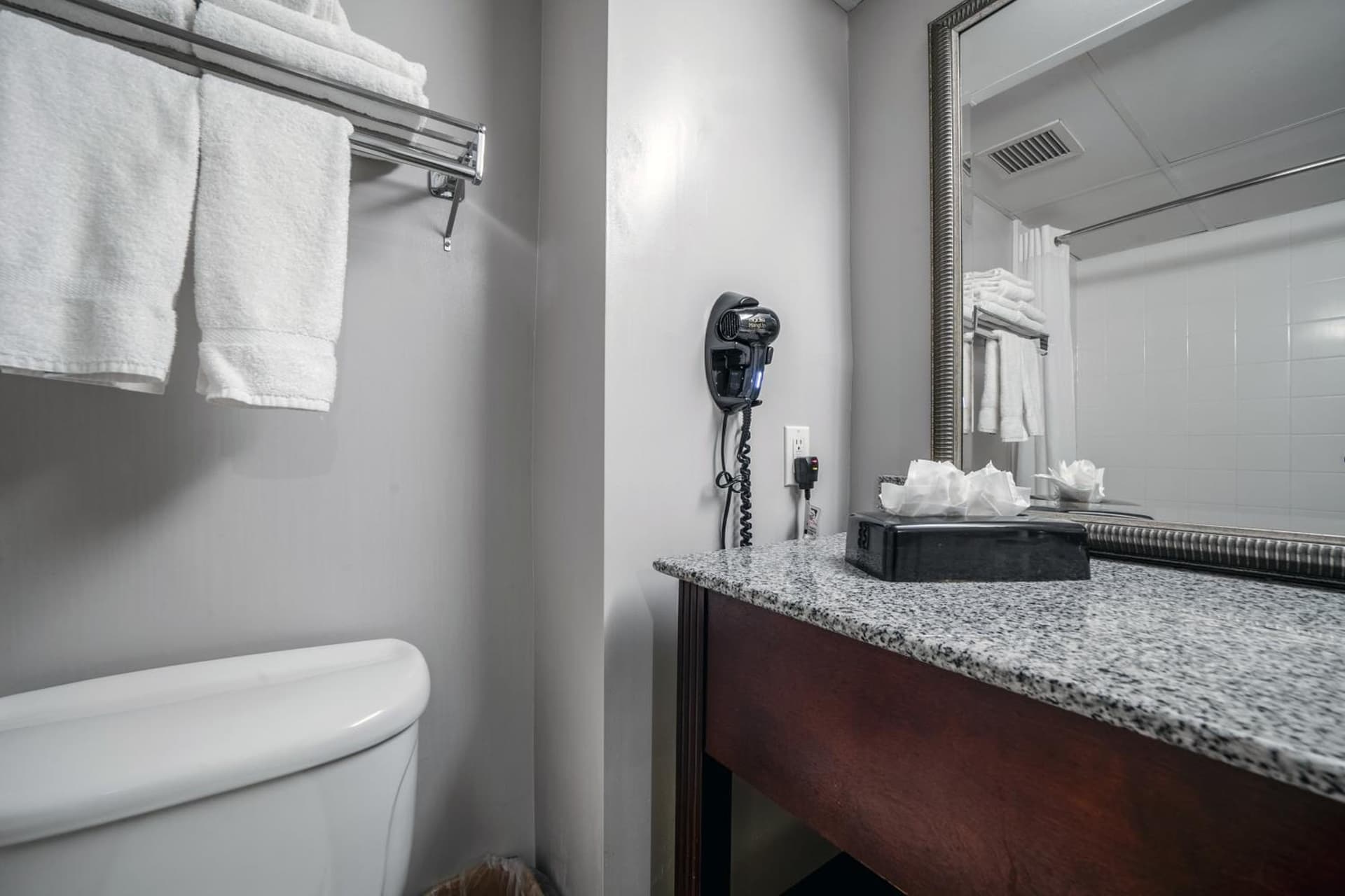 Country Inn & Suites by Radisson, Ontario at Ontario Mills, CA gallery photo in Ontario, CA — image 26