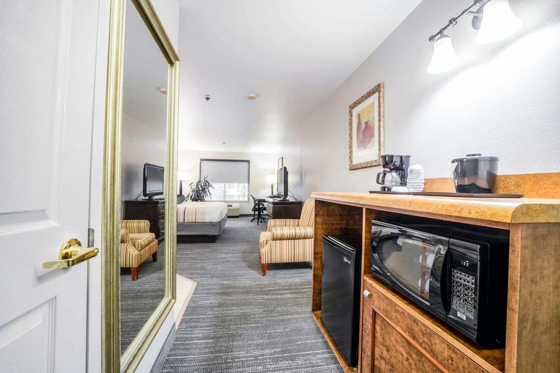 Country Inn & Suites by Radisson, Ontario at Ontario Mills, CA gallery photo in Ontario, CA — image 158
