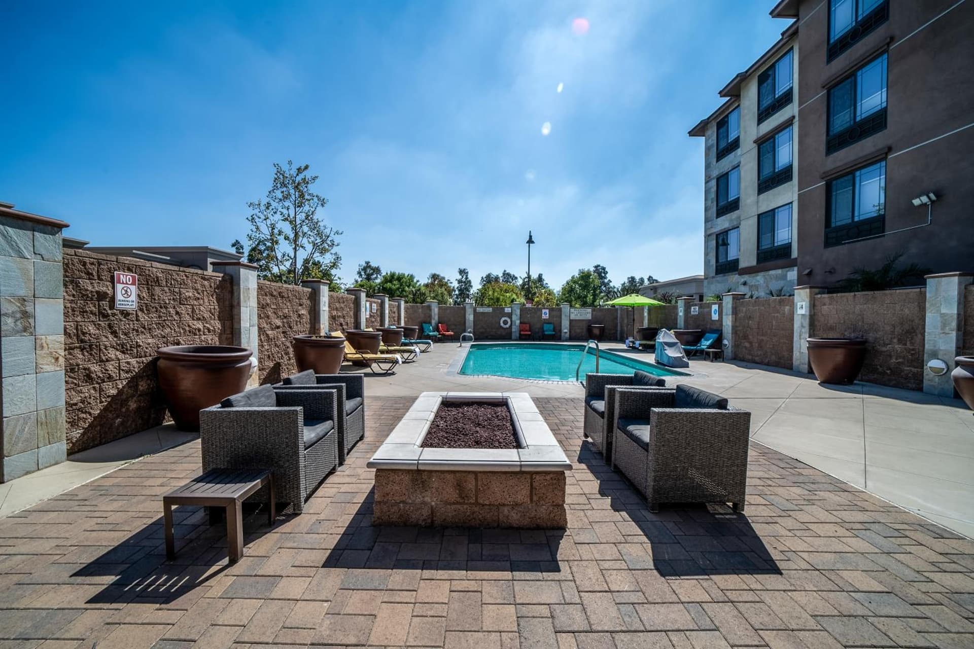 Country Inn & Suites by Radisson, Ontario at Ontario Mills, CA gallery photo in Ontario, CA — image 9