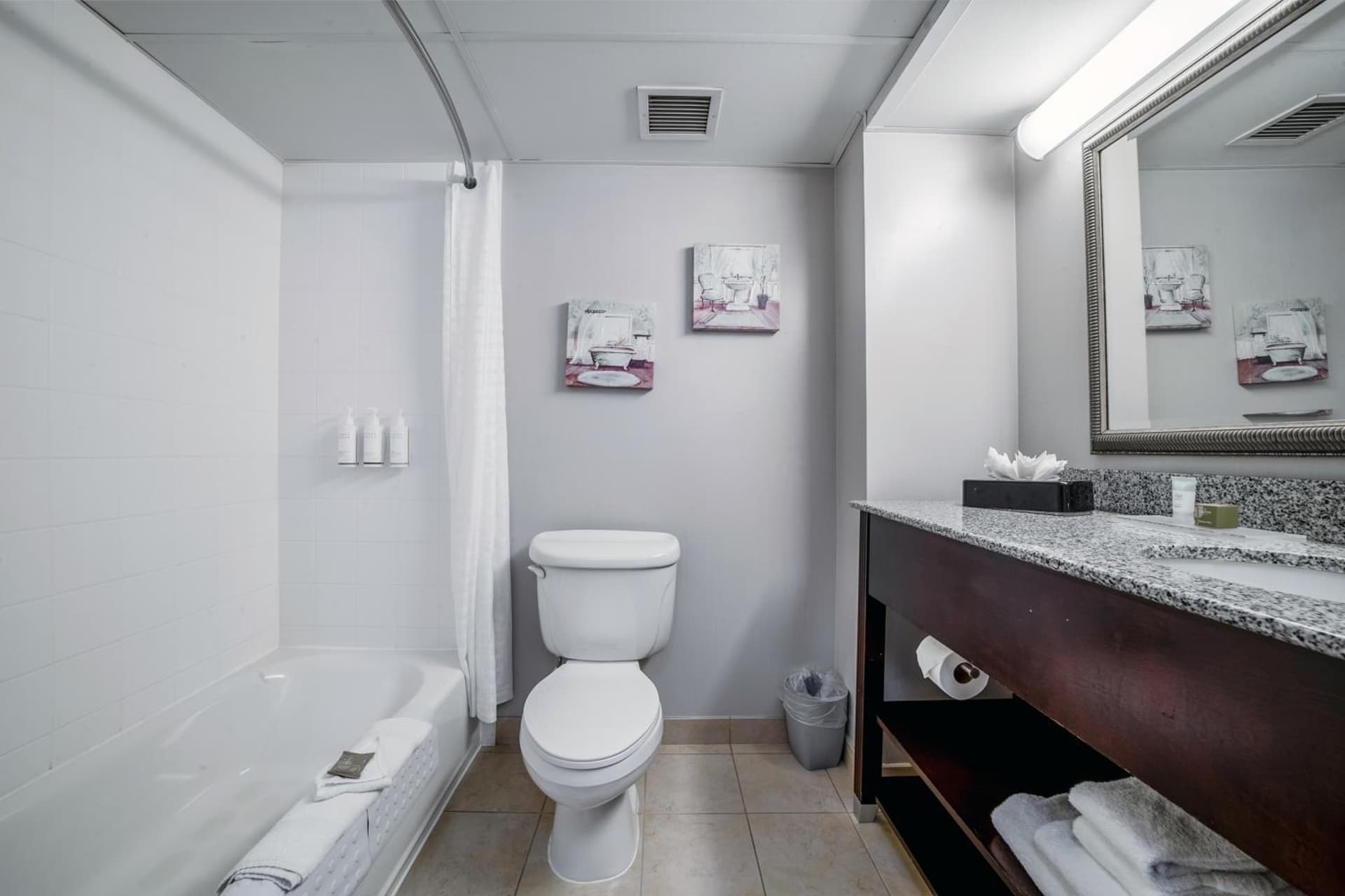 Country Inn & Suites by Radisson, Ontario at Ontario Mills, CA gallery photo in Ontario, CA — image 117