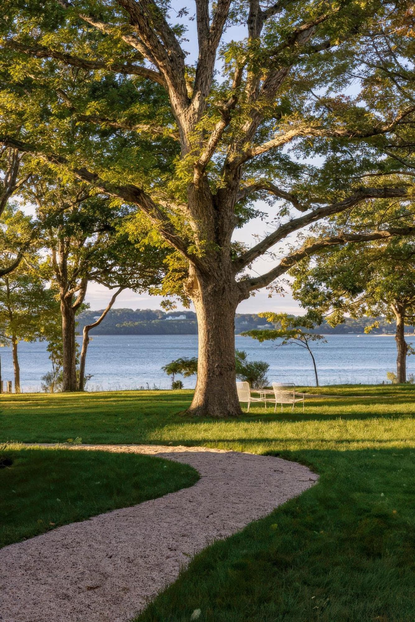Silver Sands Motel & Beach Bungalows gallery photo in Greenport, NY — image 9