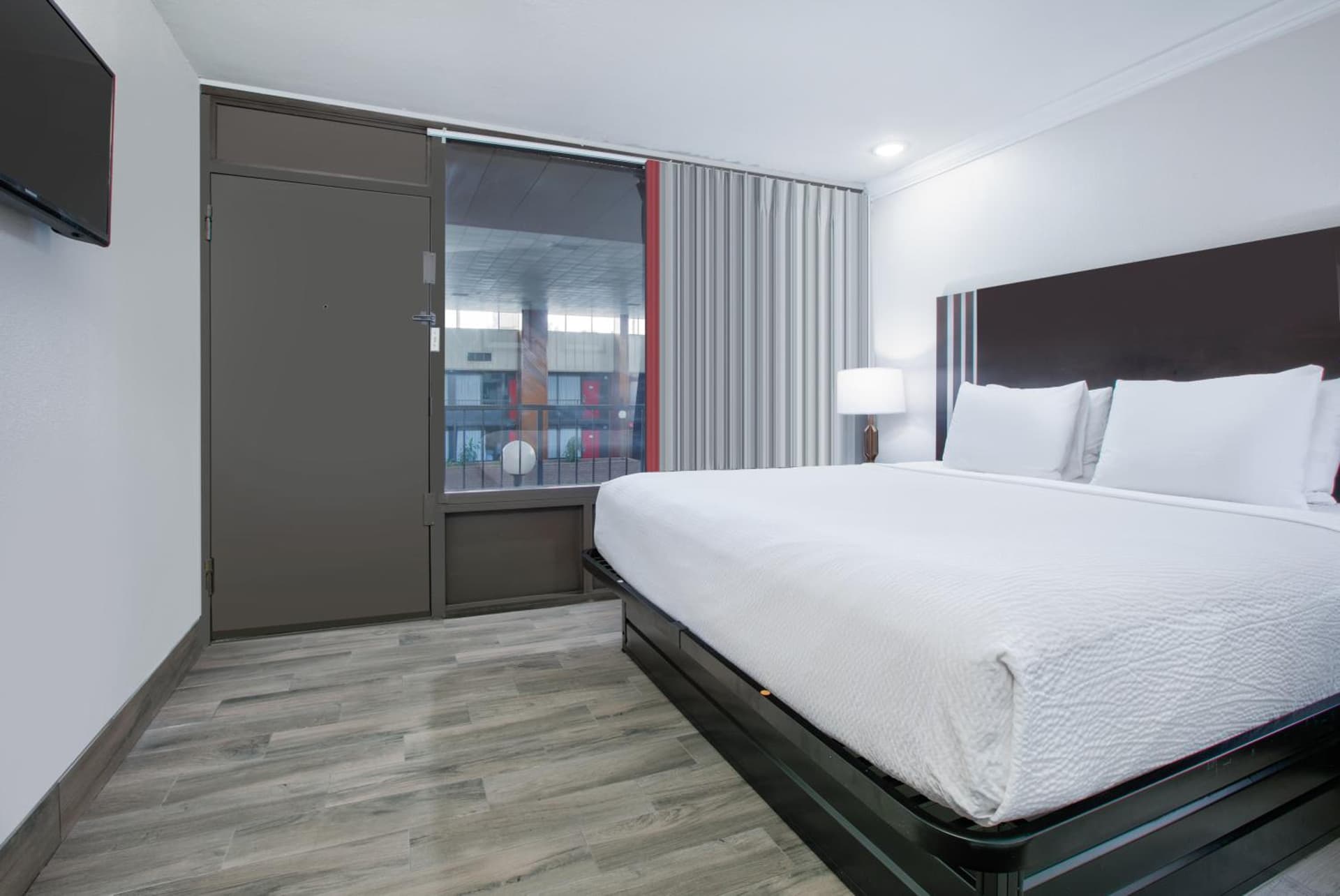 Ramada by Wyndham Diamondhead I-10/Gulfport gallery photo in Diamondhead, MS — image 13