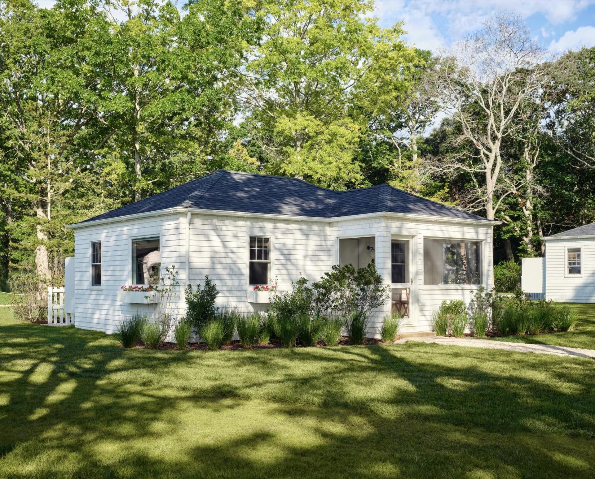 Silver Sands Motel & Beach Bungalows gallery photo in Greenport, NY — image 52