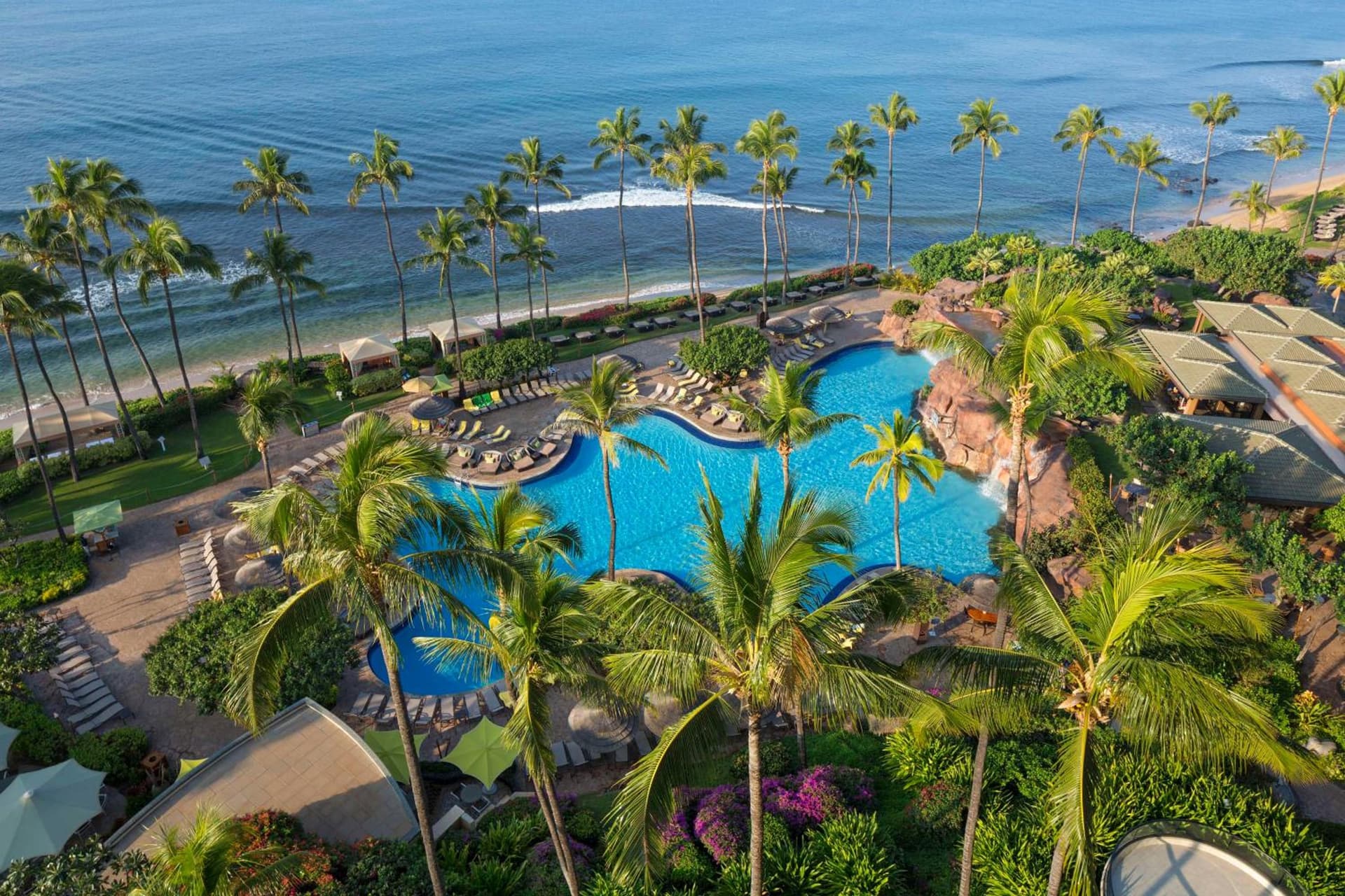 Hyatt Regency Maui Resort & Spa interior in Lahaina, HI — gallery photo 2