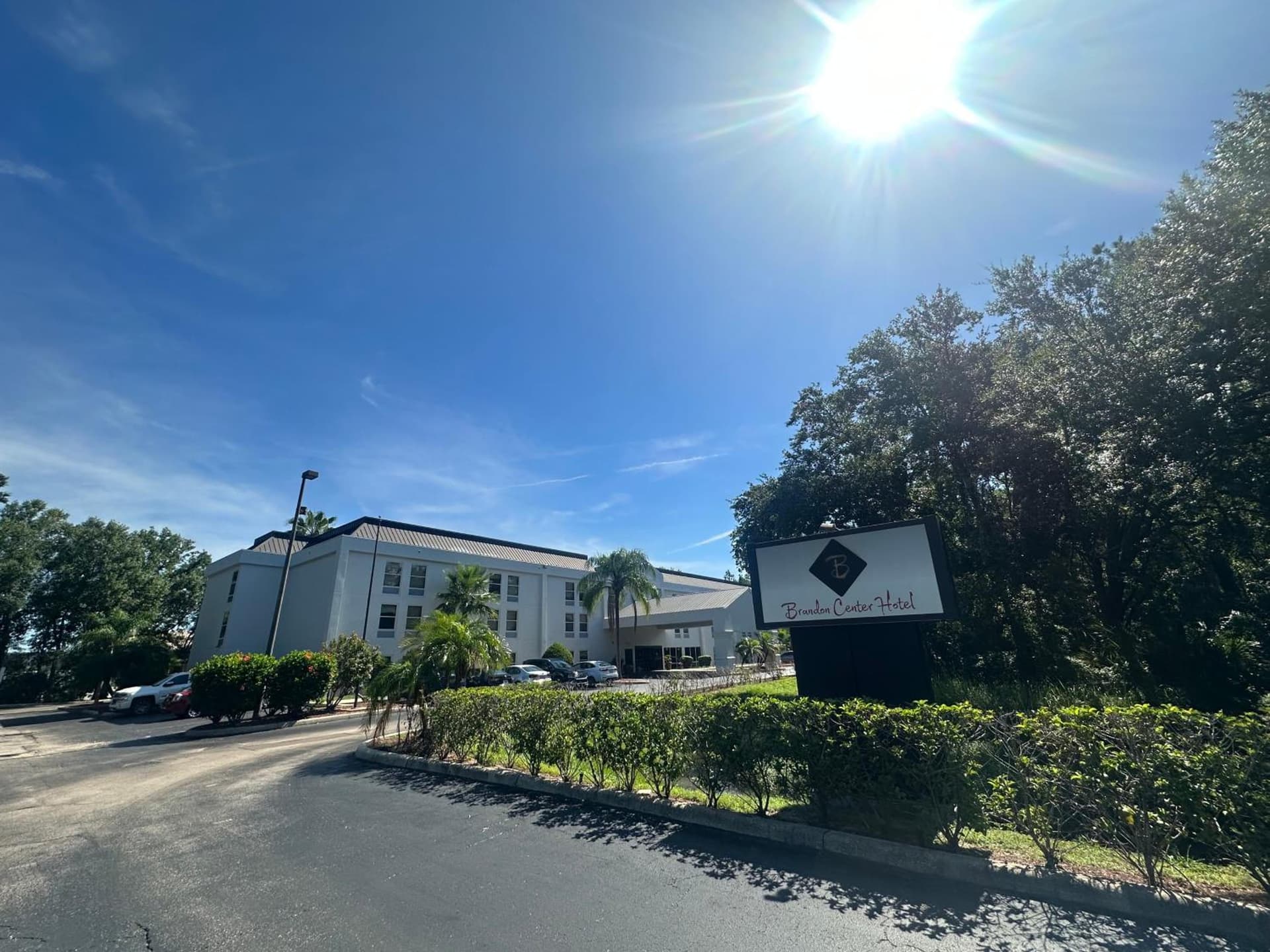 Spark by Hilton Tampa Brandon featured exterior or lobby in Tampa, FL — similar hotel
