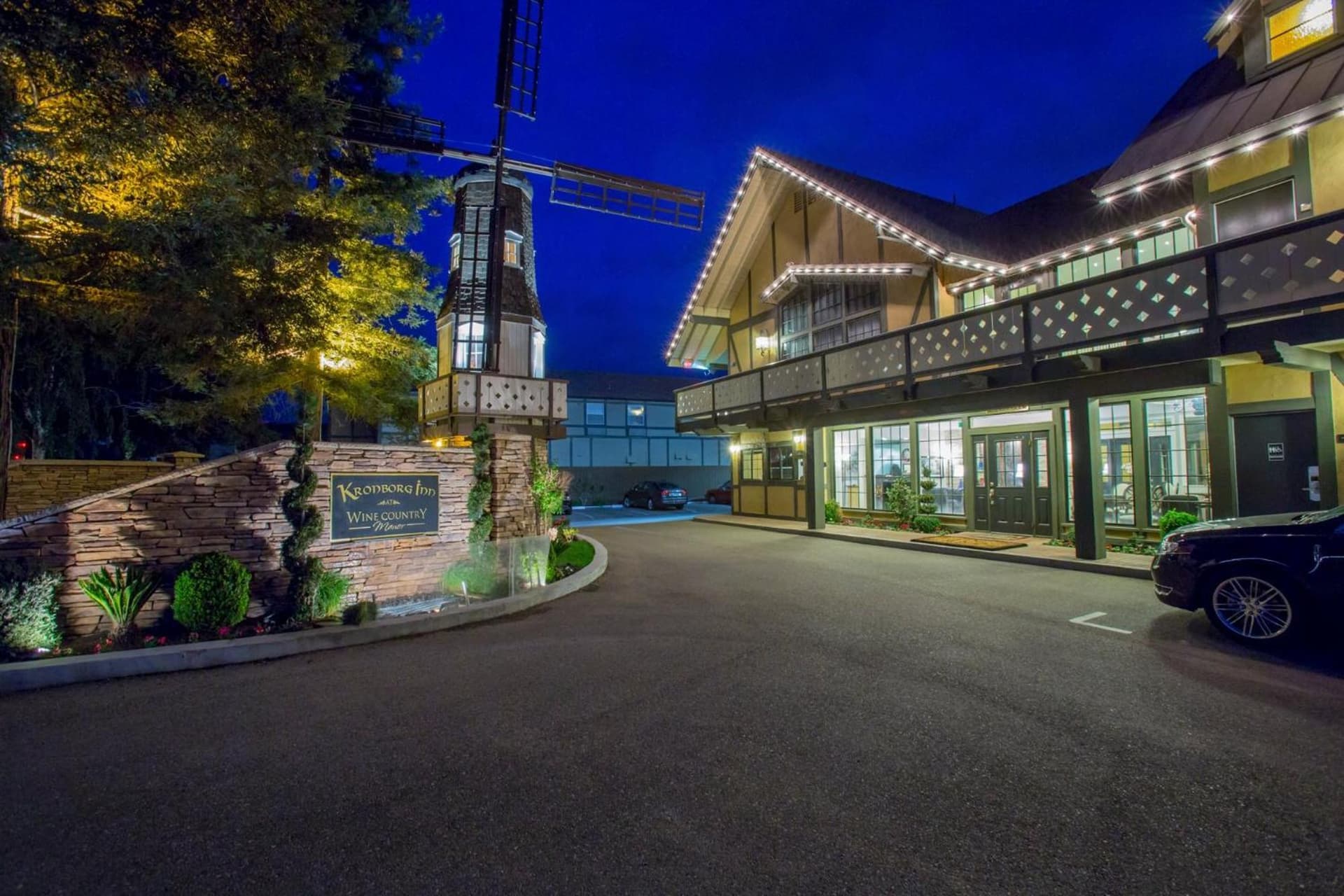 Kronborg Inn featured exterior or lobby in Solvang, CA — similar hotel