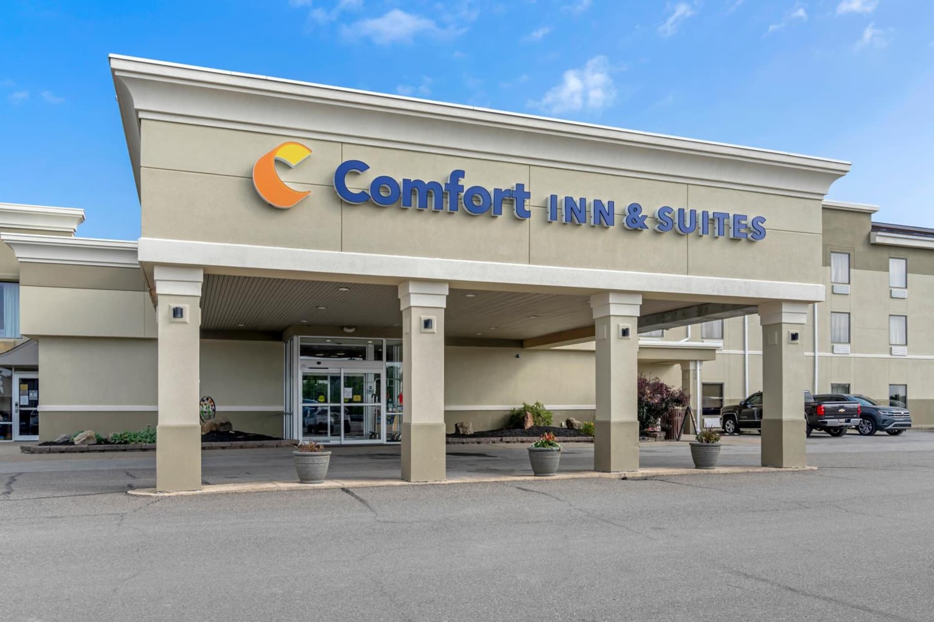 Comfort Inn & Suites Triadelphia - Wheeling featured exterior or lobby in Triadelphia, WV — similar hotel
